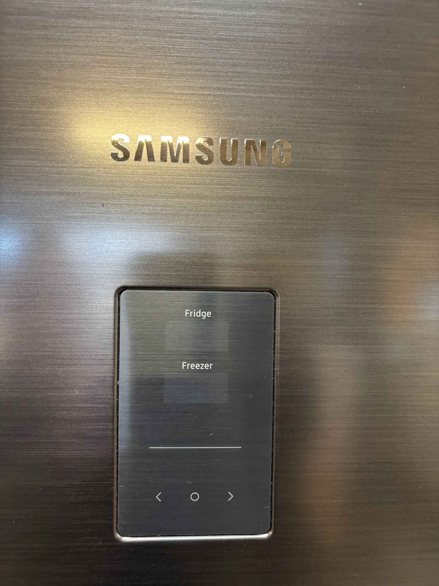 SELT / SOLD Samsung ísskápur með frysti, H185sm. 4