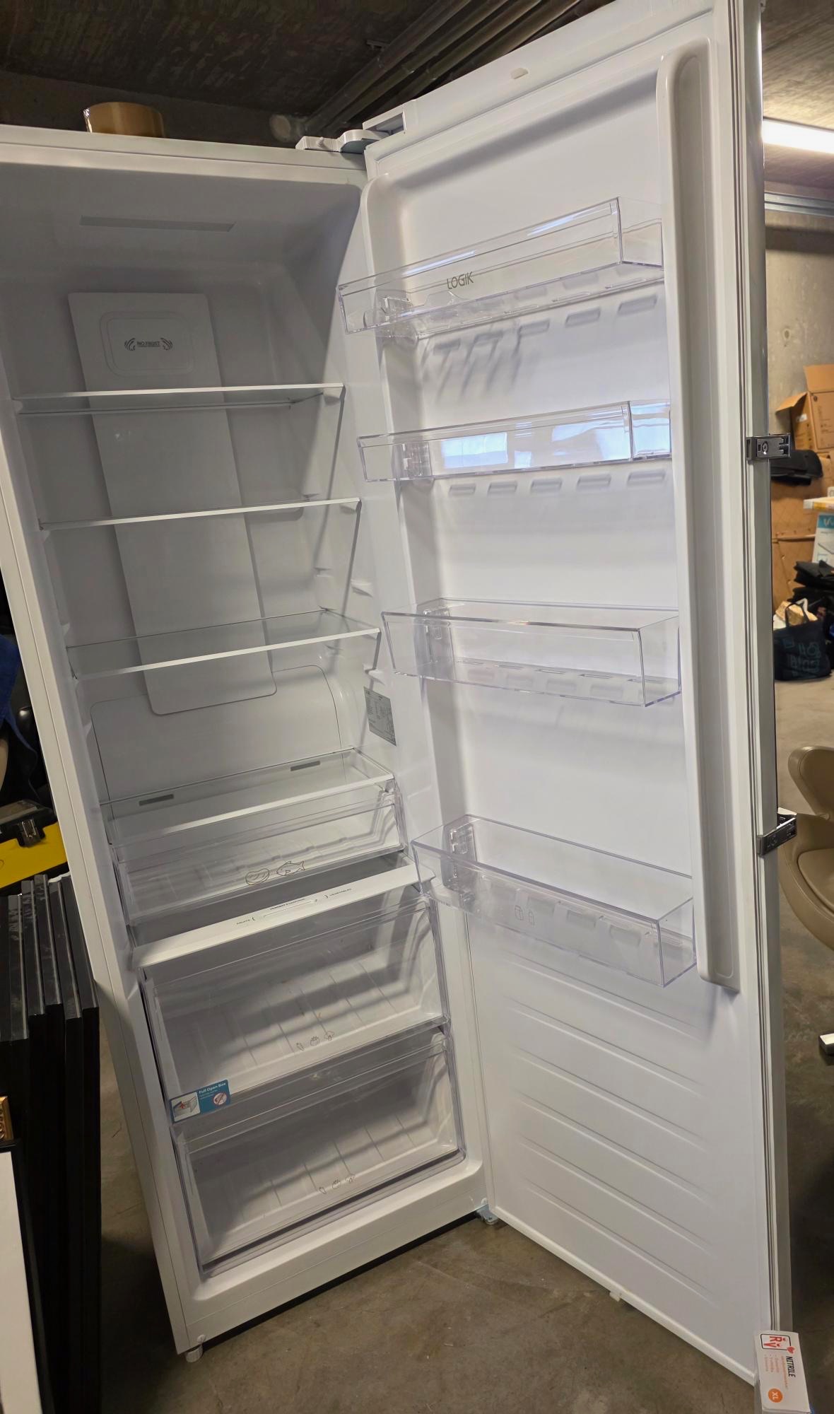 SELT / SOLD Logik kæliskápur frá Elko 4