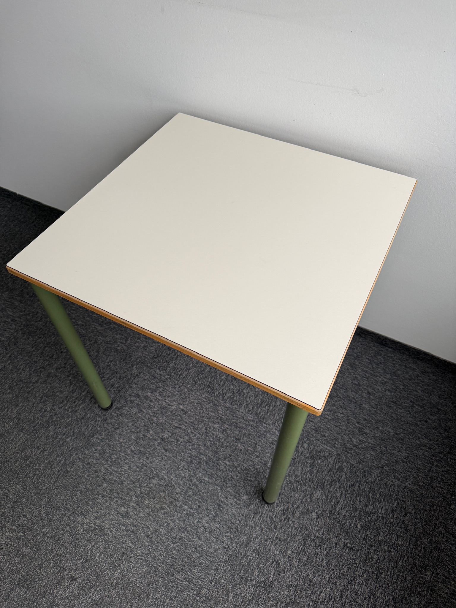 Skólaborð, B65xD65sm. (36 stk.) 2