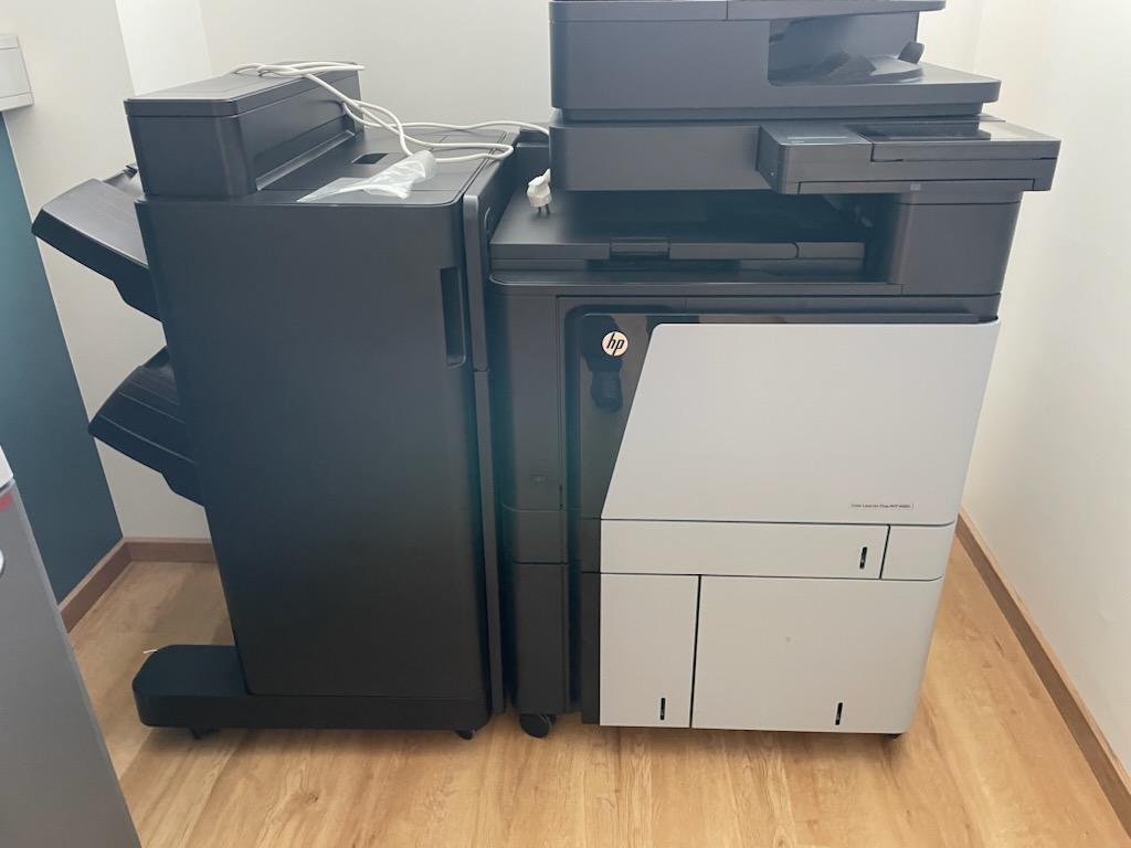 SELT / SOLD Prentari HP árgerð 2016 A3 með raðarar og heftara.