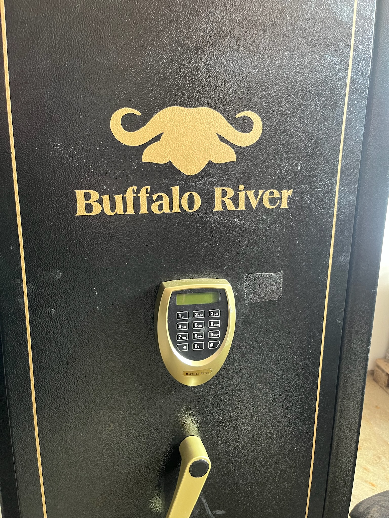 SELT / SOLD Buffalo River byssuskápur Gold Line H150xB52xD36sm. 4