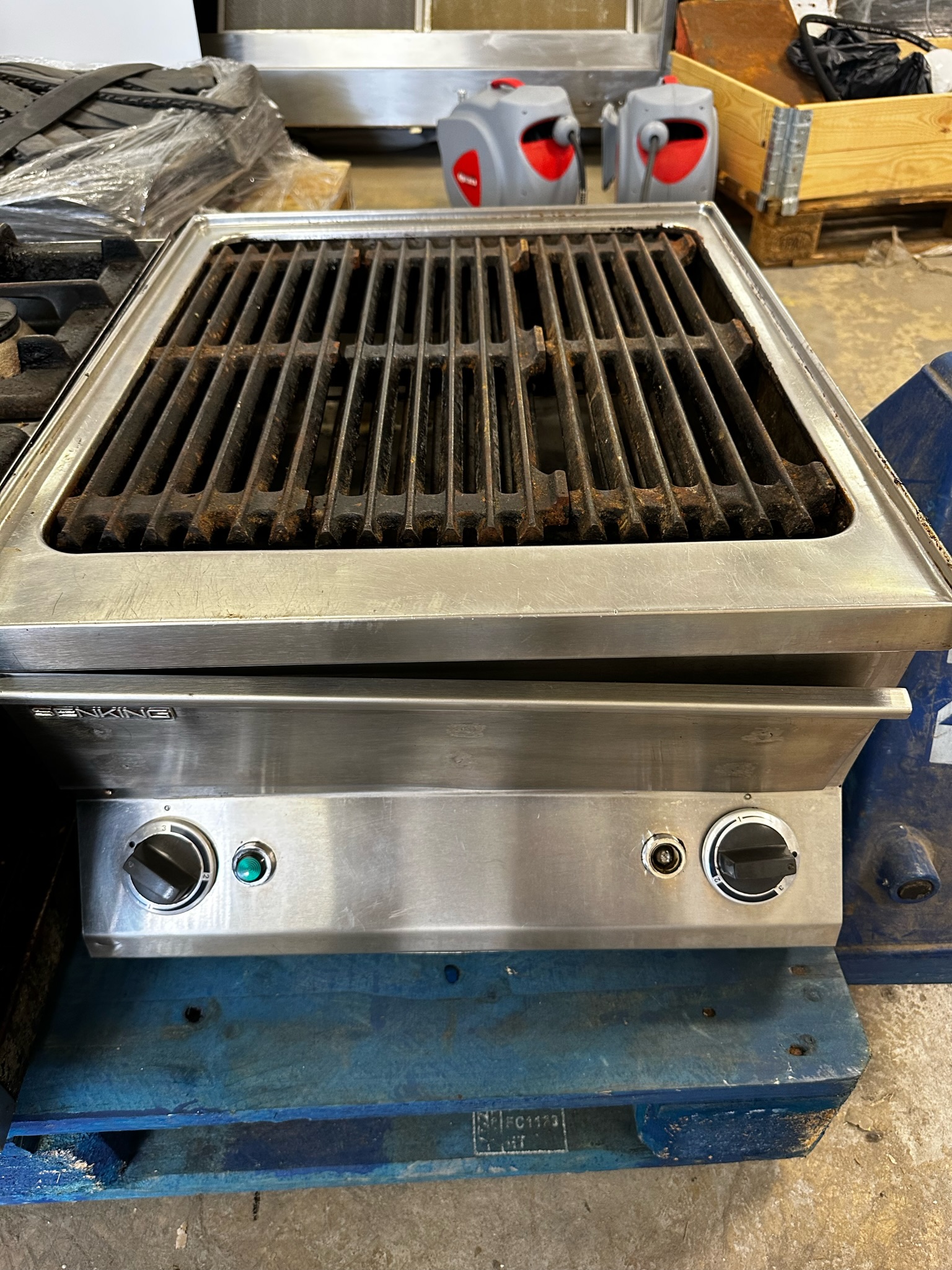 SELT / SOLD Senking grill 2