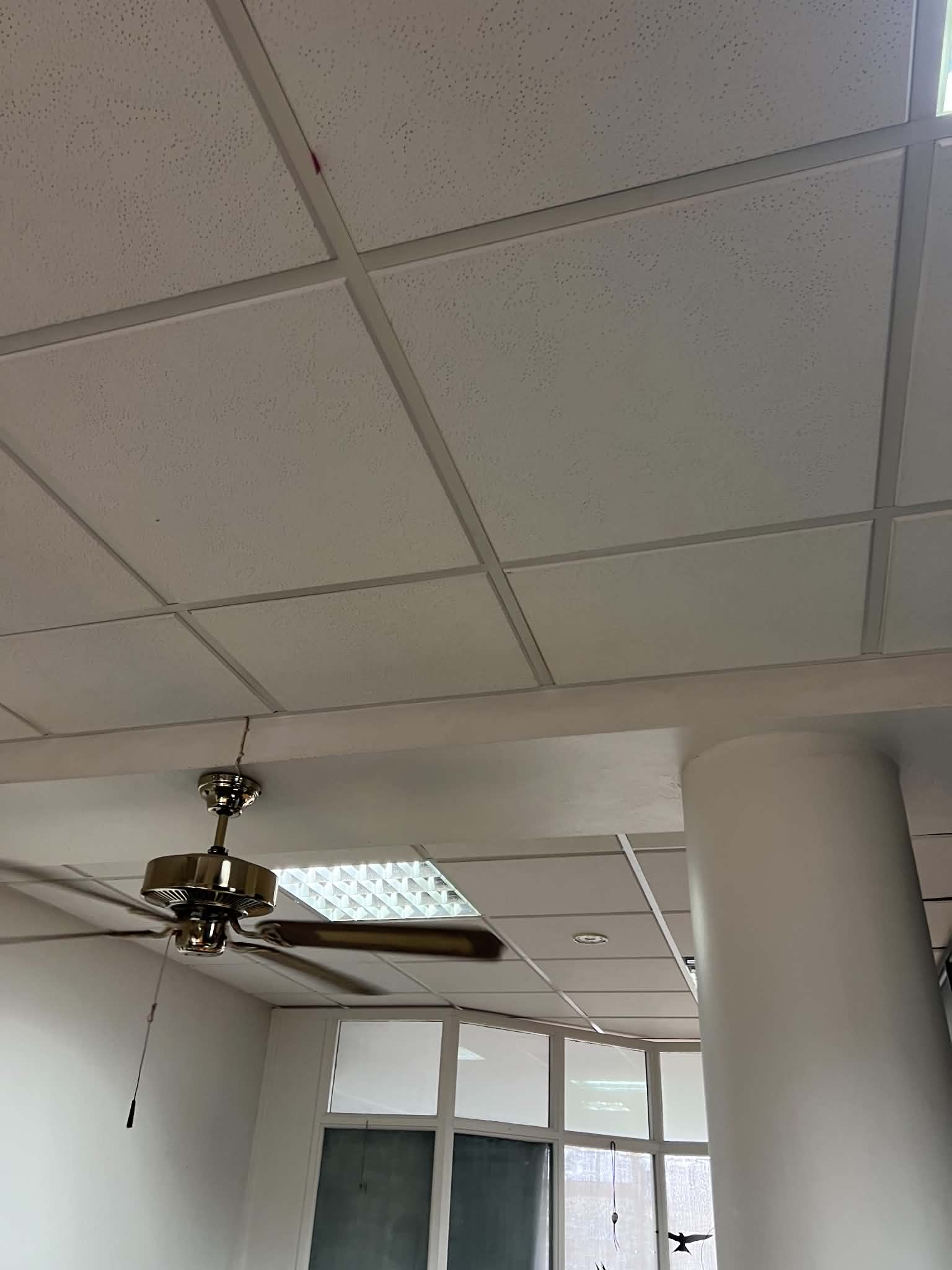 SELT/SOLD Kerfisloft ásamt ljósum, B60xD60sm. 4