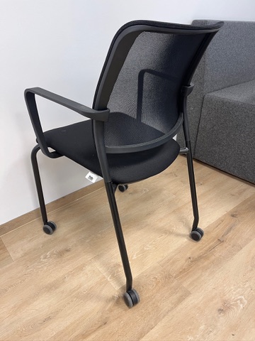 SELT / SOLD DAUPHIN fundarstóll á hjólum frá Pennanum, ónotaðir 4
