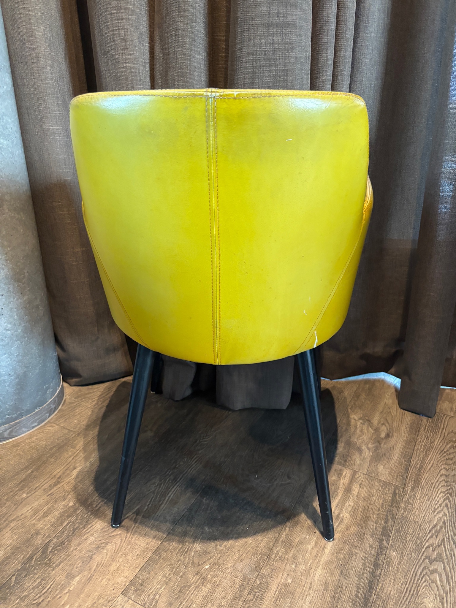 SELT / SOLD Retro borðstofustólar / eldhússtólar, gulir 6