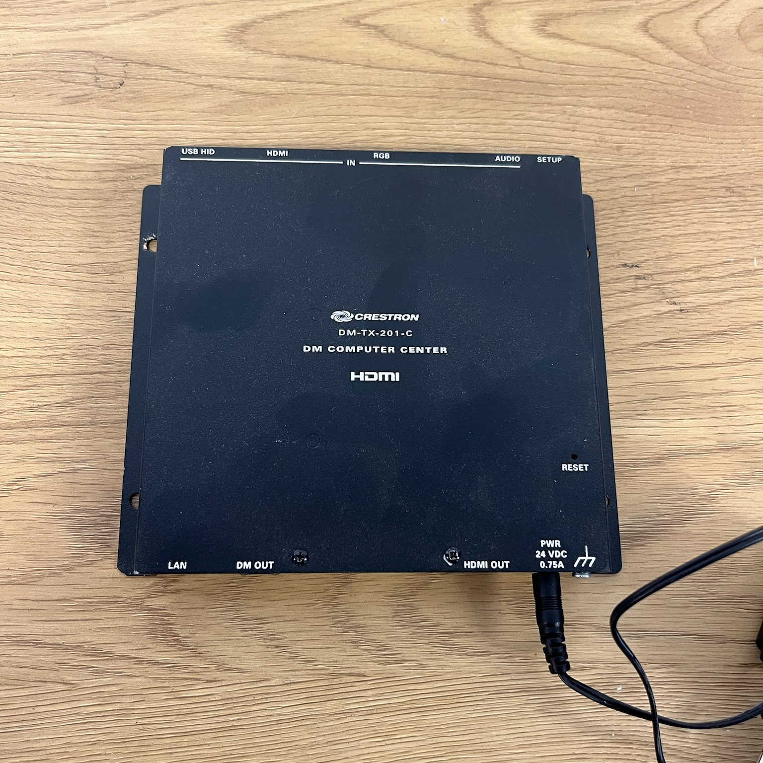 Crestron HDMI yfir CAT sendir/skiptir