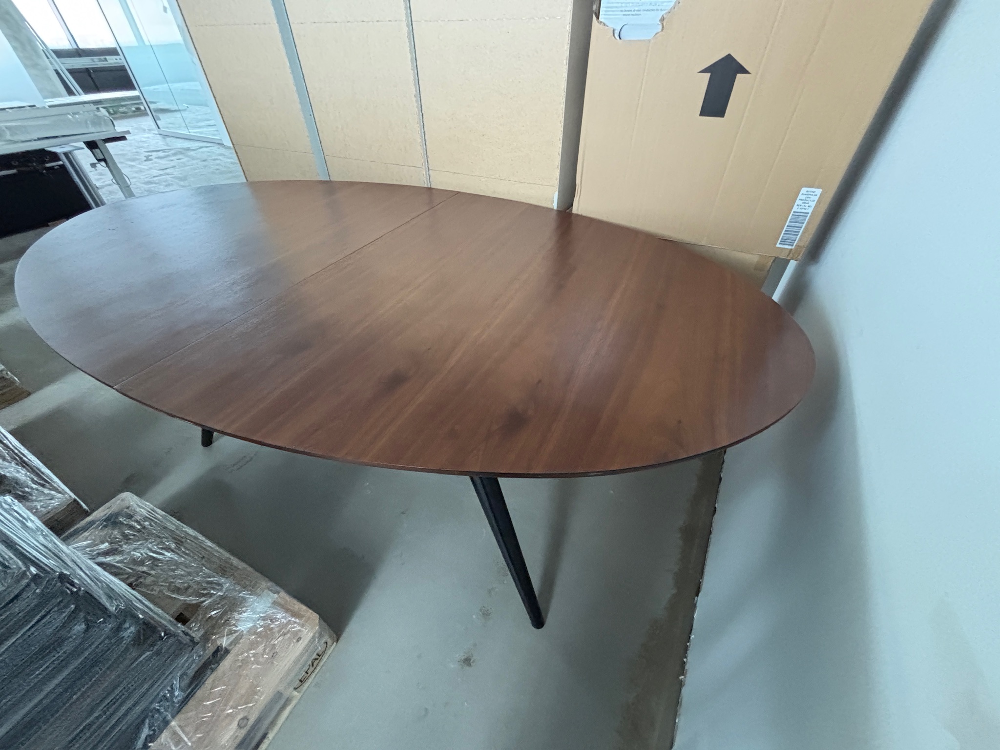 SELT / SOLD Danform borðstofuborð frá Húsgagnahöllinni, L200xB110sm. 5