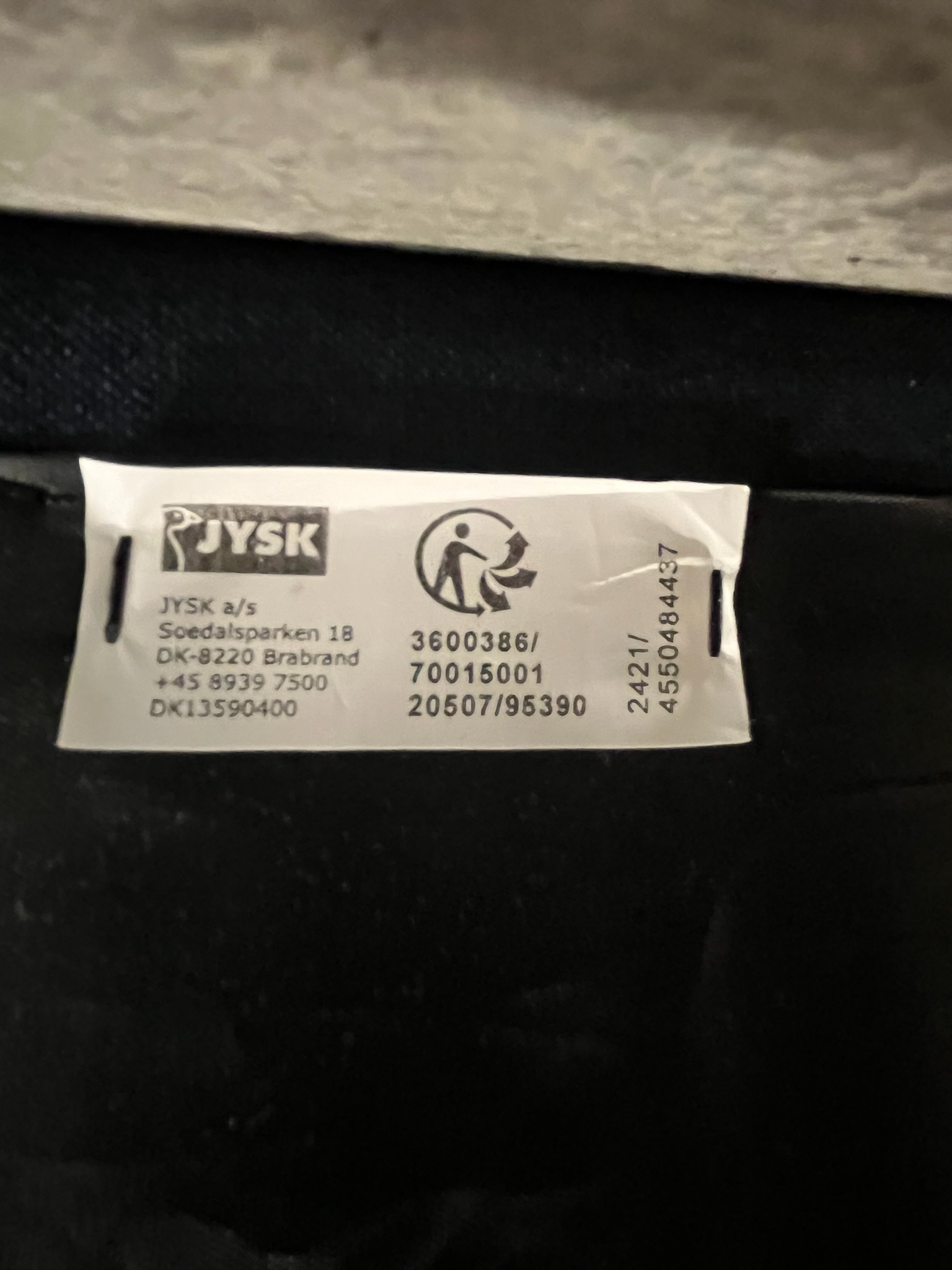 SELT / SOLD Þriggja sæta sófi frá JYSK 7
