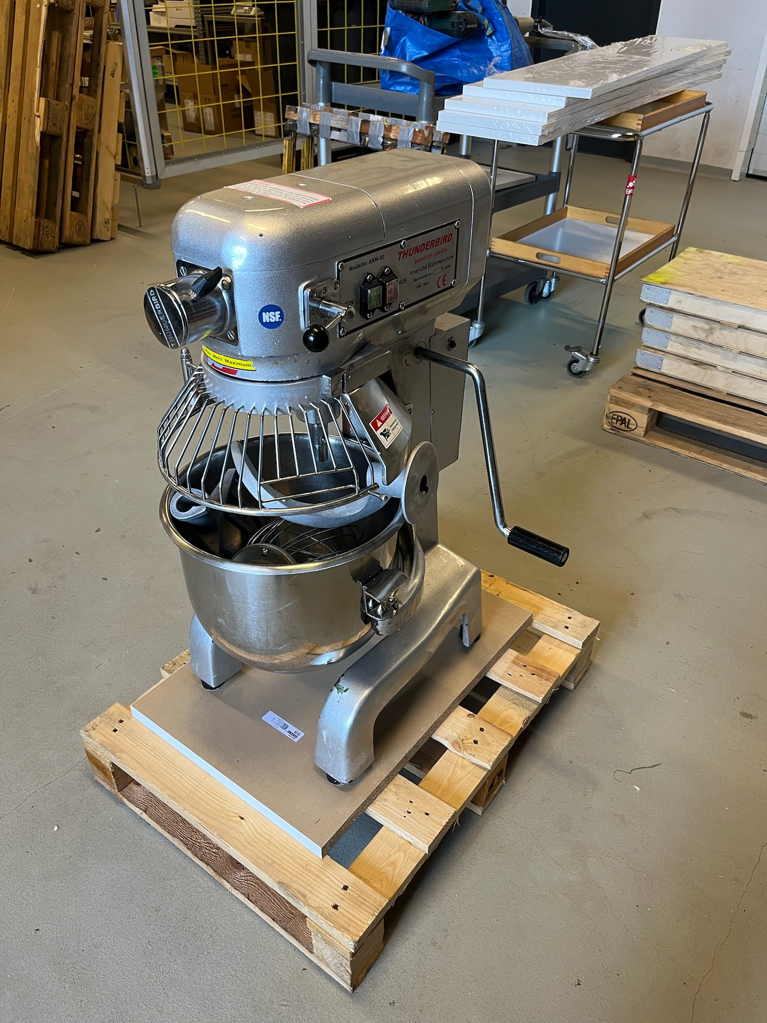 SELT / SOLD Thunderbird hrærivél, 19L 2