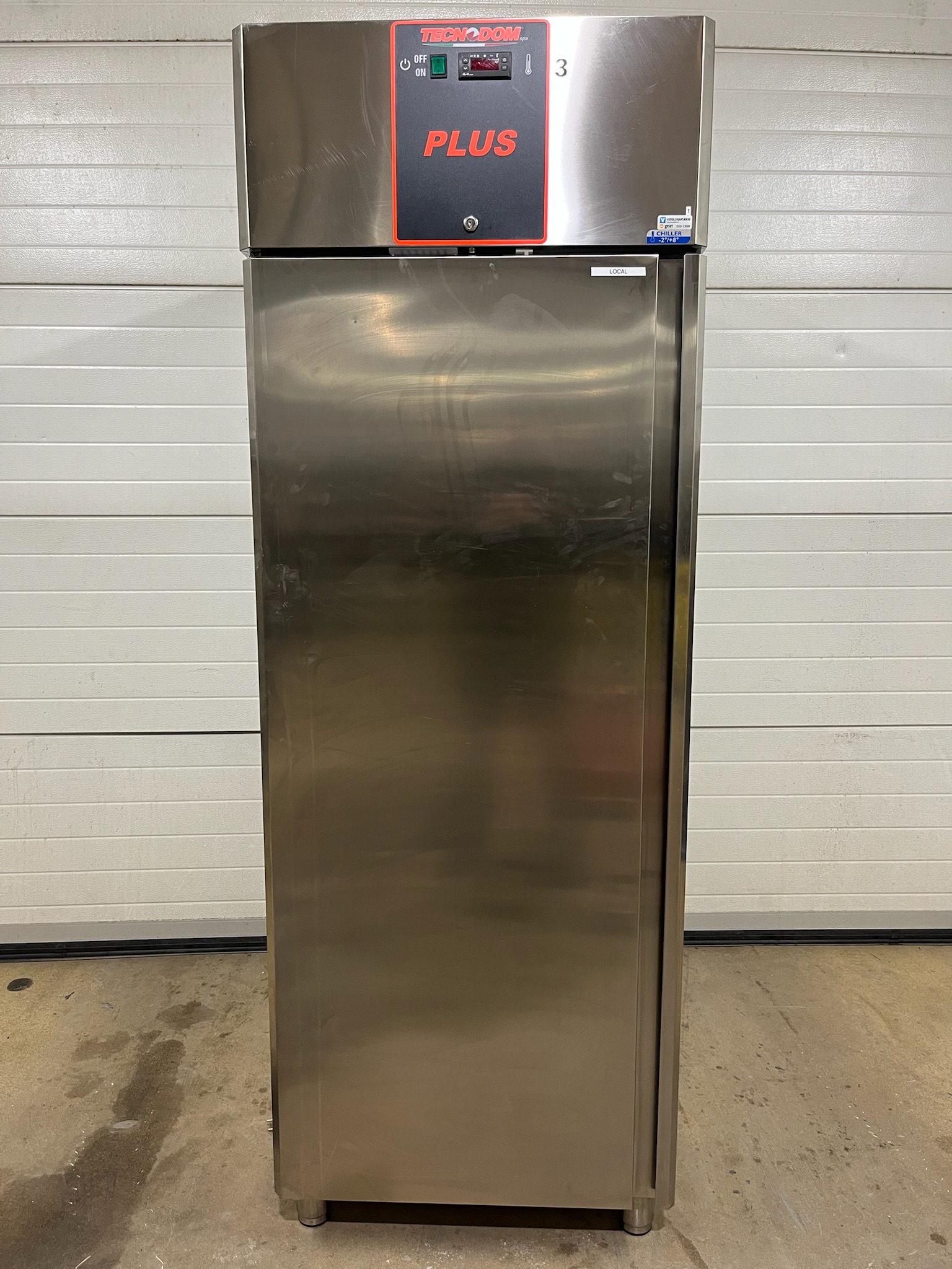 SELT / SOLD Tecnodom Plus 700 Stálkælir frá BVT 8