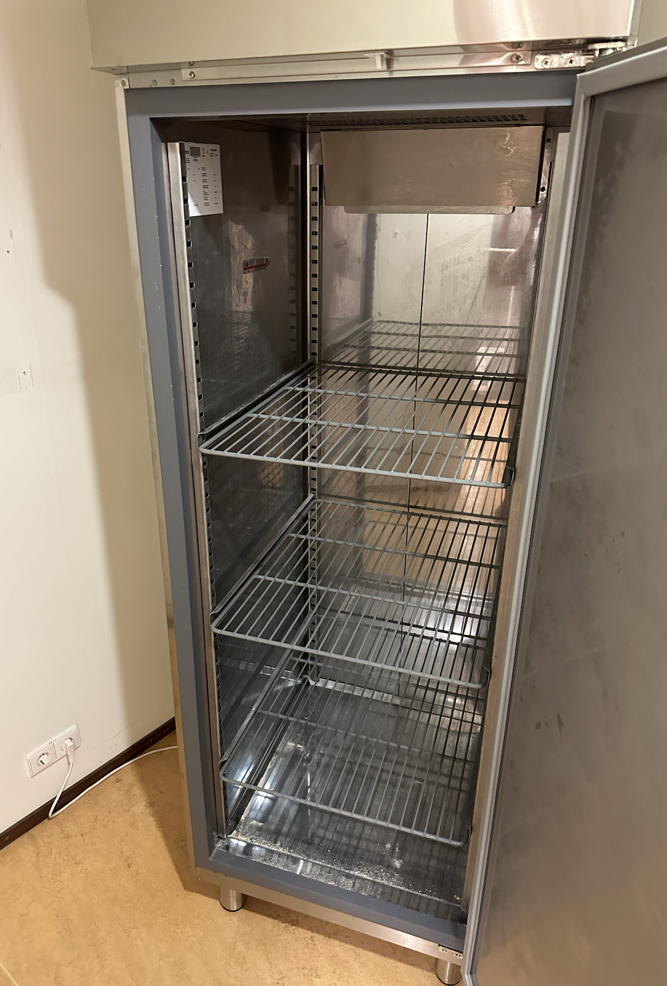 SELT / SOLD Infrico frystir frá 2019 2