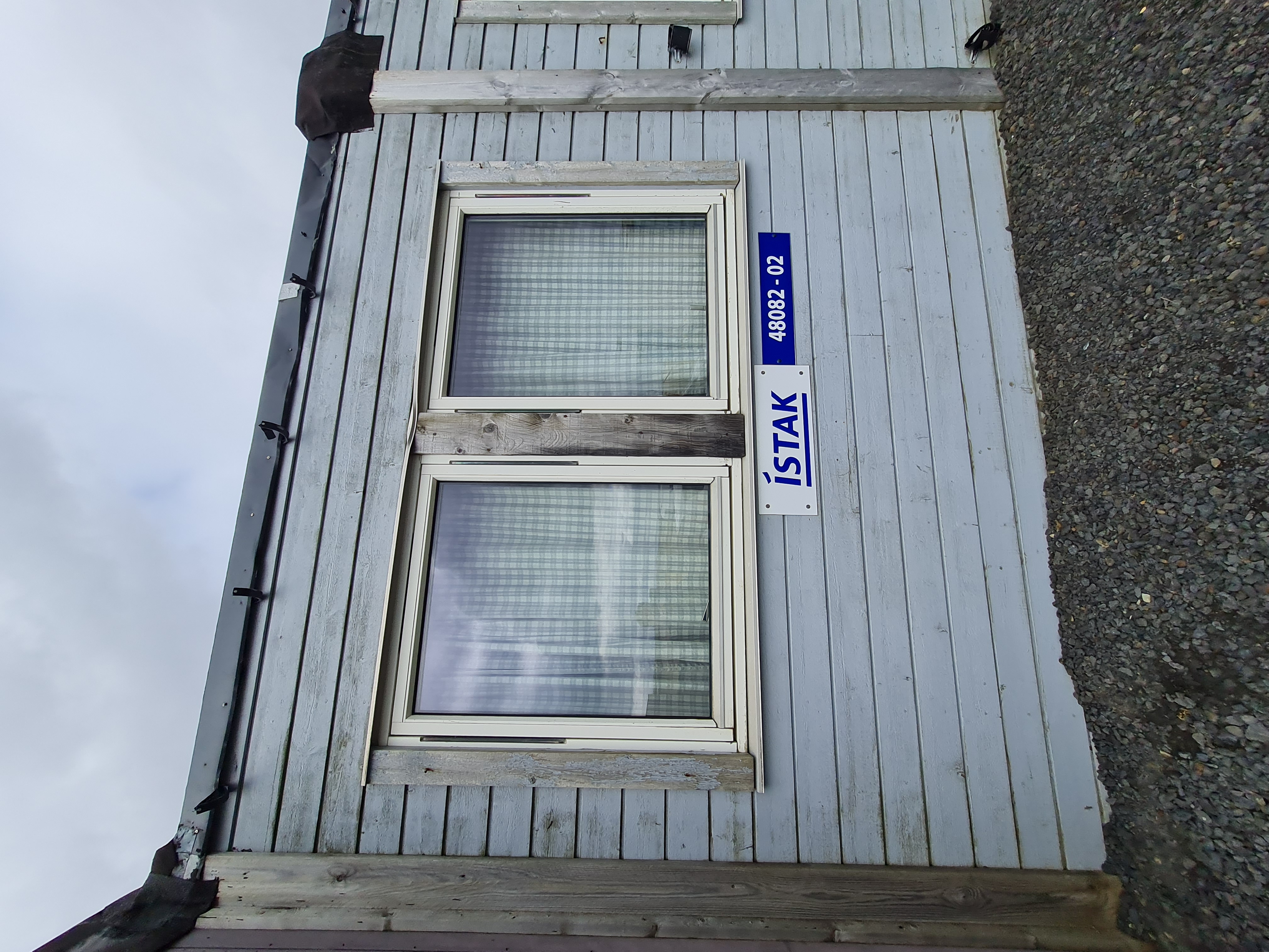 SELT / SOLD Smáhýsi Airport Nr. 02 - 27 fm. Opið rými.