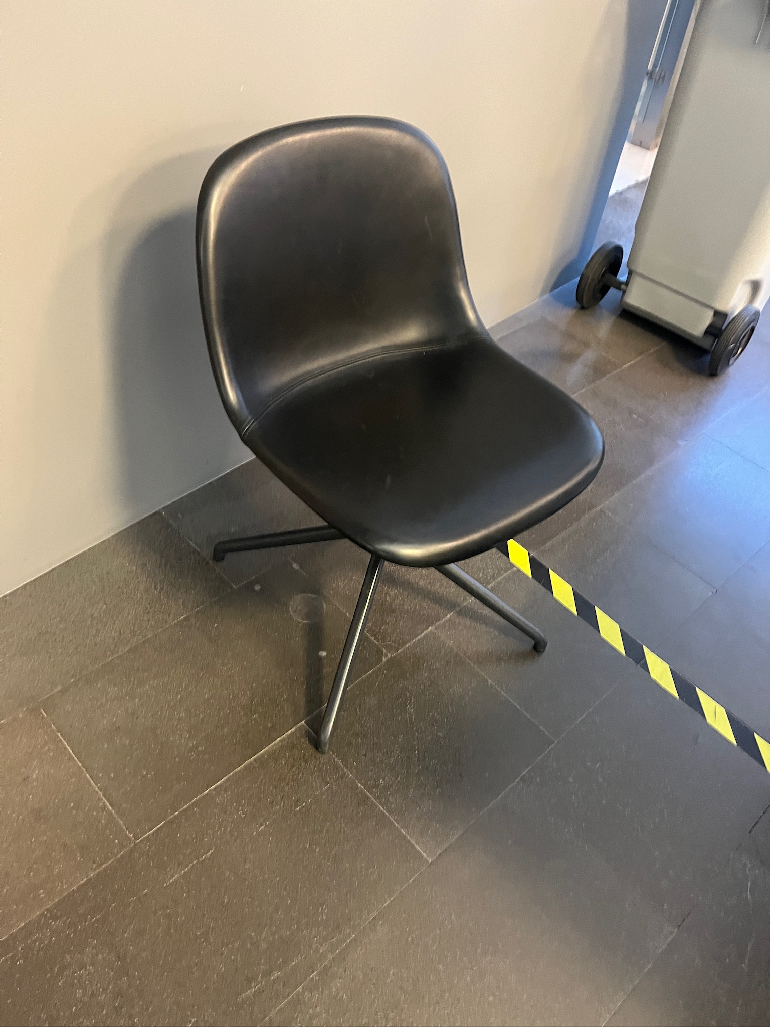 SELT / SOLD Muuto frá Epal (6 stk.) 2