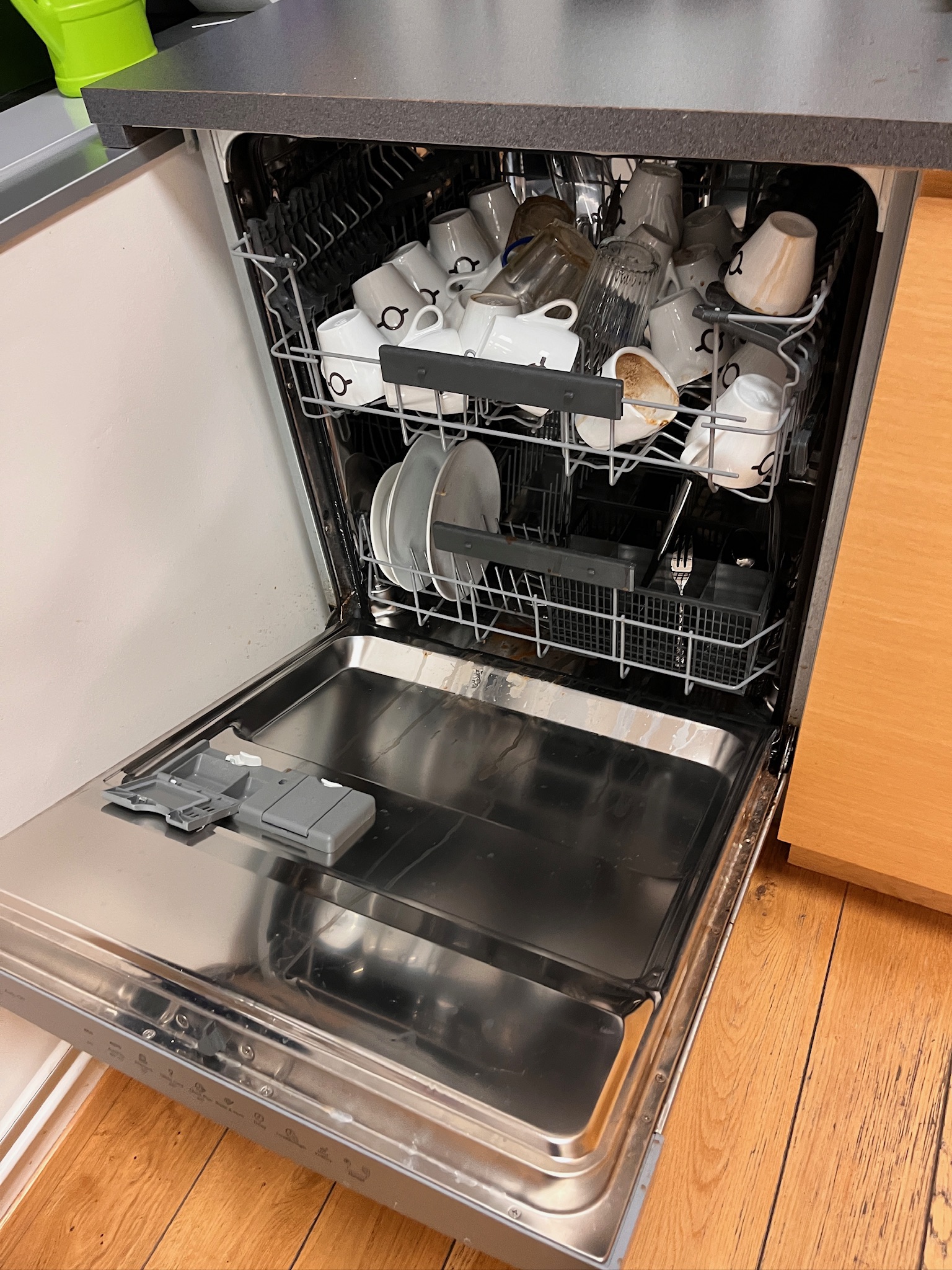 SELT / SOLD Electrolux uppþvottavél 2