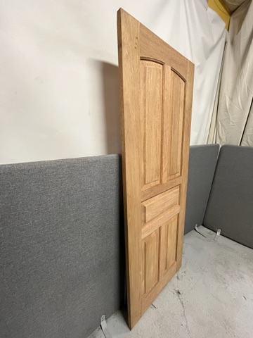 SELT / SOLD - Útihurð / harðviðarhurð, H210xB82xÞ~3,3sm. 2