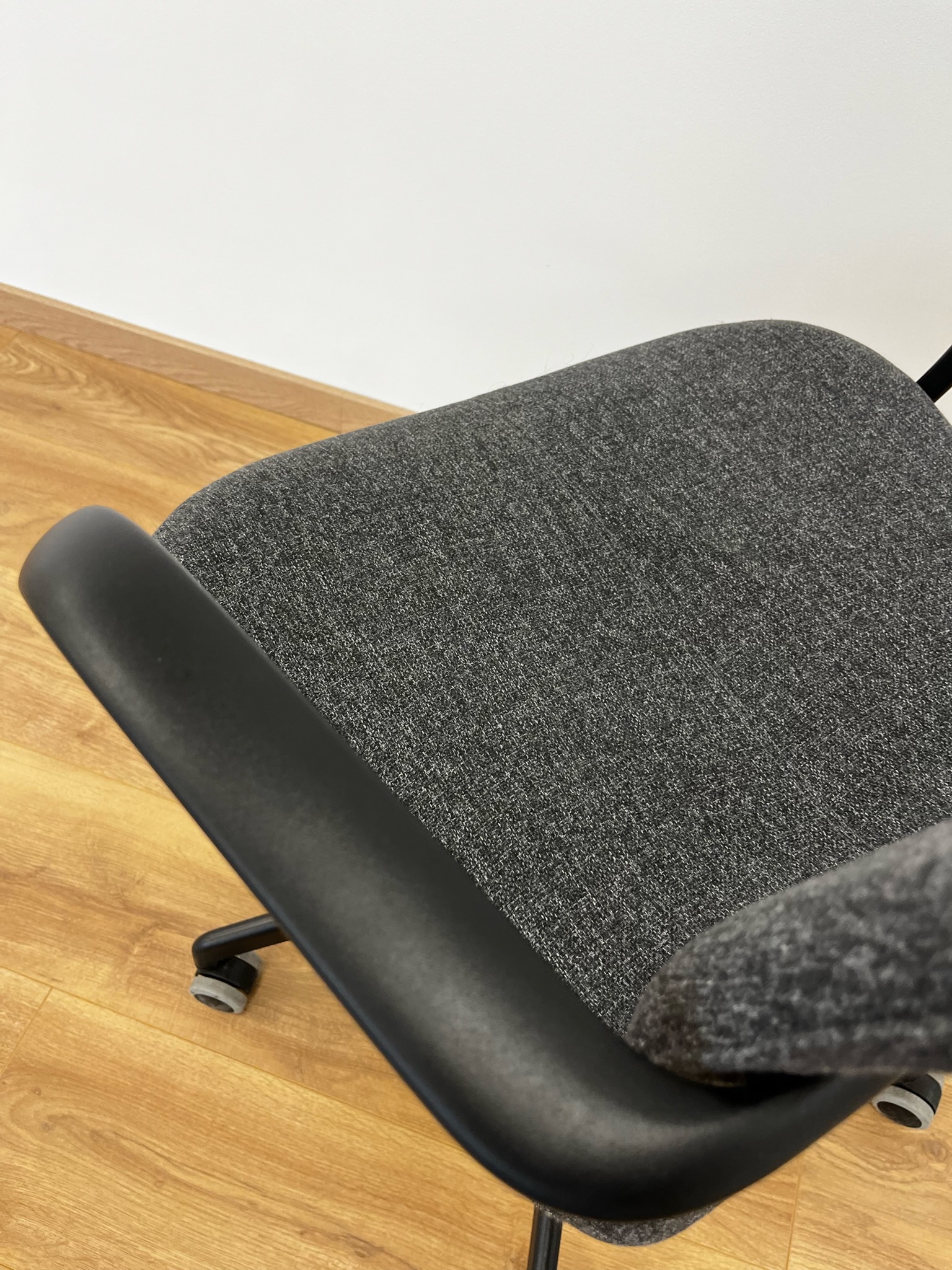 SELT / SOLD Fundarstólar á hjólum frá IKEA - 4 stk til 7