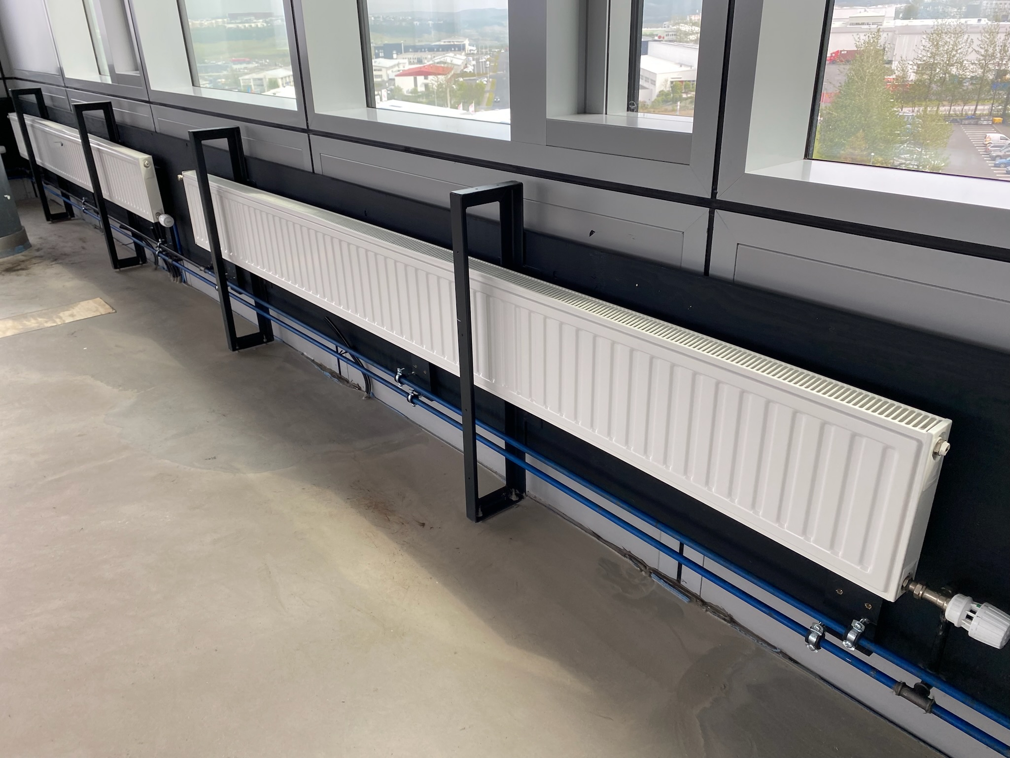 SELT / SOLD Ónotaður Radson ofn / miðstöðvarofnar 3
