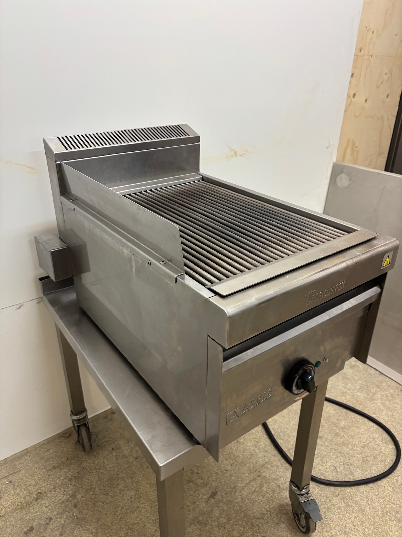 SELT / SOLD Grillpanna frá ARRIS, B42 X D70 x H44,5 sm. 4
