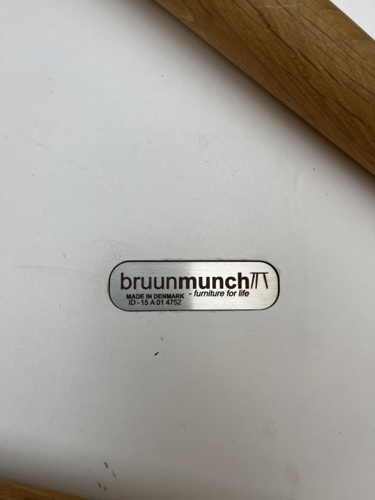 SELT / SOLD Bruunmunch stofuborð frá Epal, Ø75 x H50/44 sm. 8