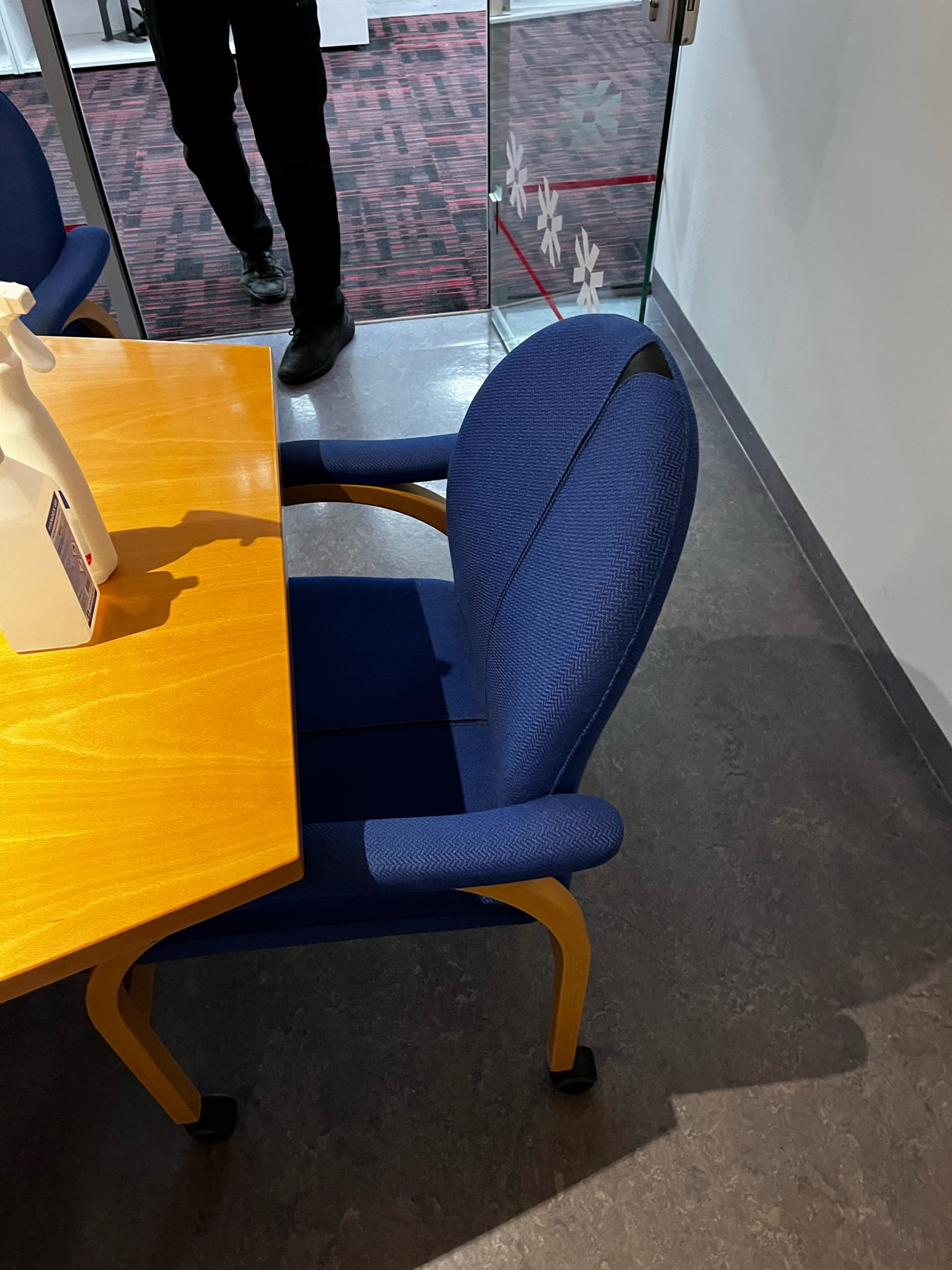 SELT / SOLD Fundarstólar - skrifstofustólar á hjólum (8 stk.) 10