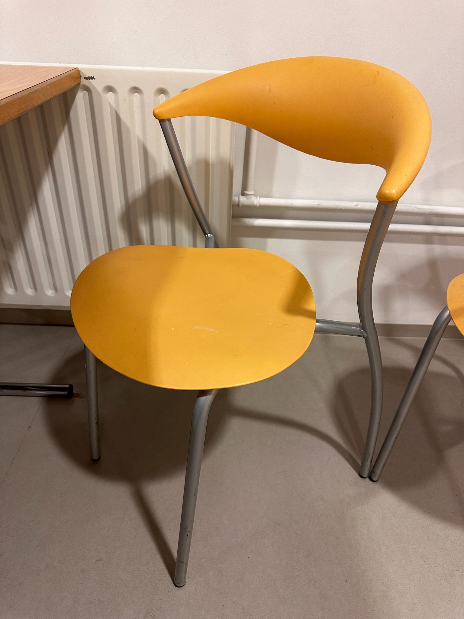 SELT / SOLD Eldhússtólar, staflanlegir 6