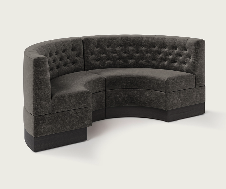 SELT / SOLD - Bogasófi, 160 x 160 sm.