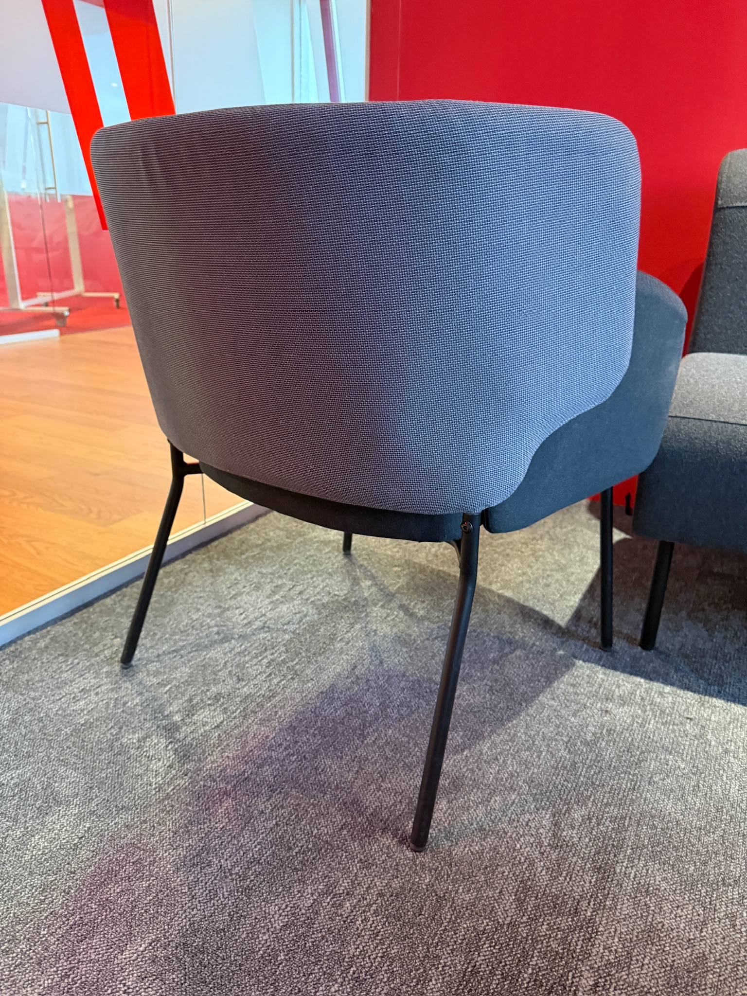 SELT / SOLD IKEA stóll - PLAY 6