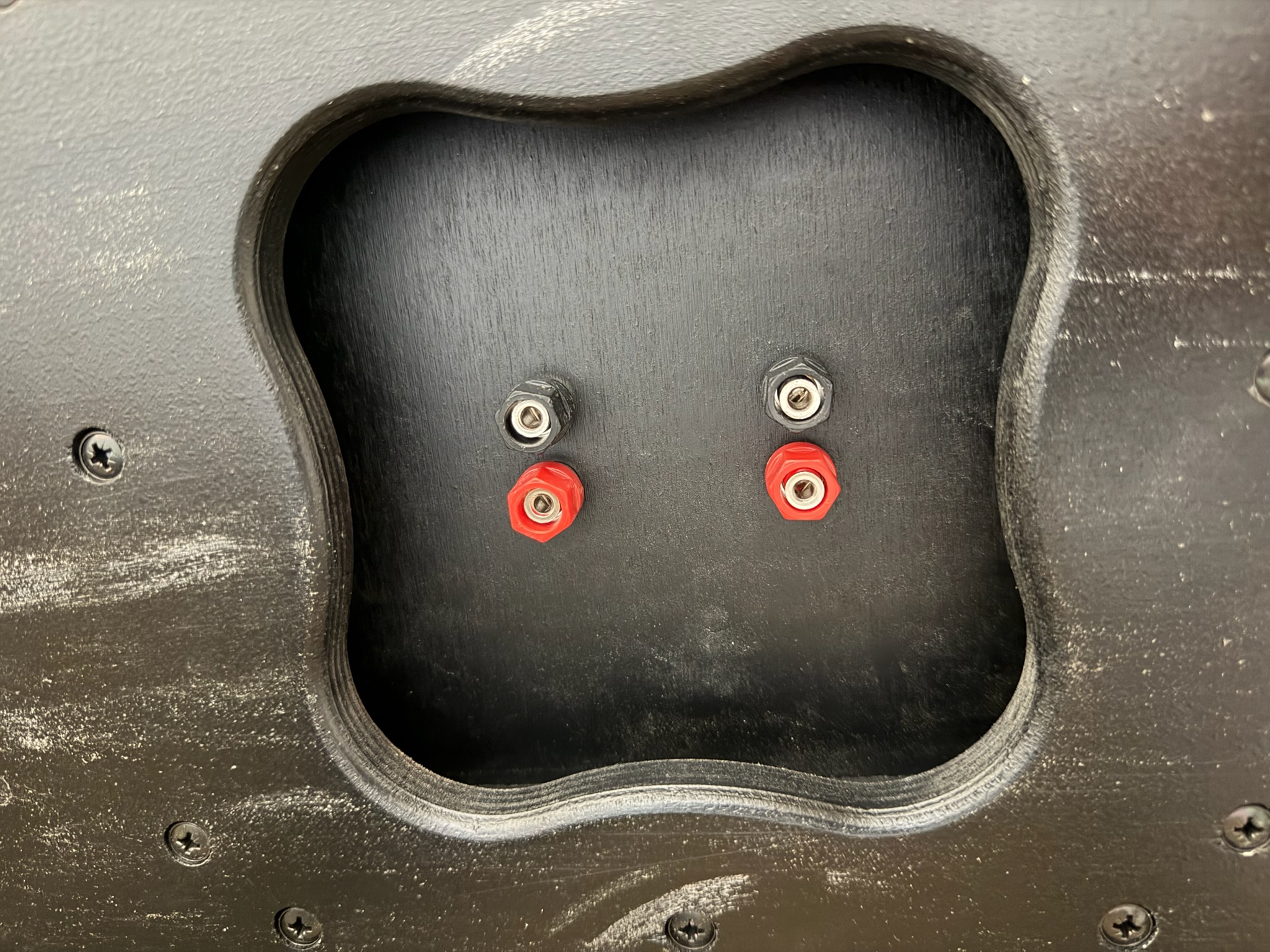 JBL TCB – Triple Chamber bassaeiningar (10 stk) - Sambíóin Álfabakka 5