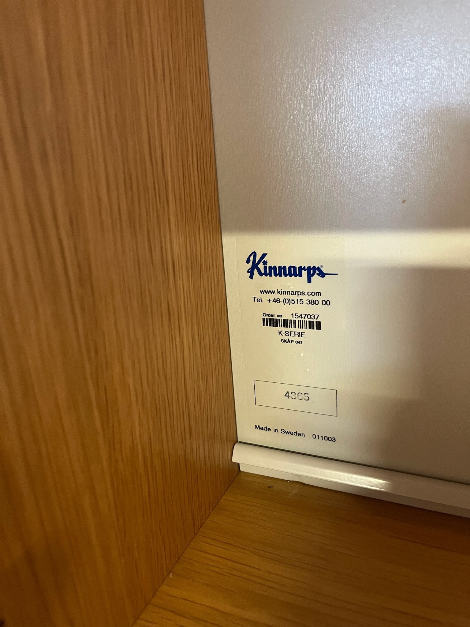 SELT / SOLD Kinnarps serie-k skápur, H174xB80xD40 sm. 6