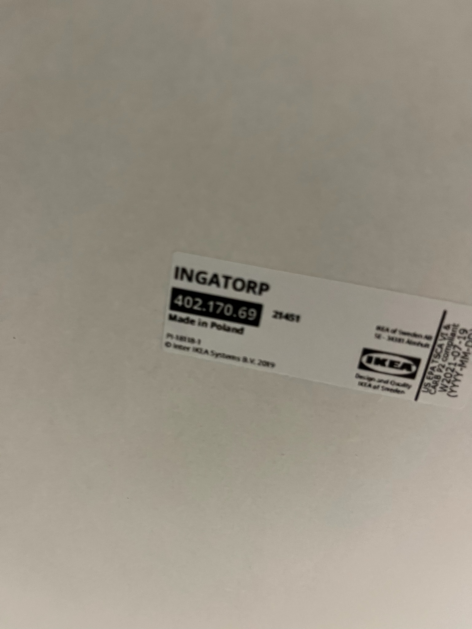 SELT / SOLD IKEA eldhúsborð, stækkanlegt, B155/110 x D110 sm. 8