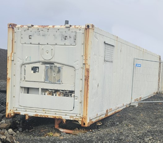 SELT / SOLD - Einangraður gámur - frystigámur - 466573 - hurðalaus