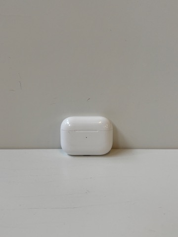 SELT / SOLD Apple AirPods Pro 1, 2nd Gen 3