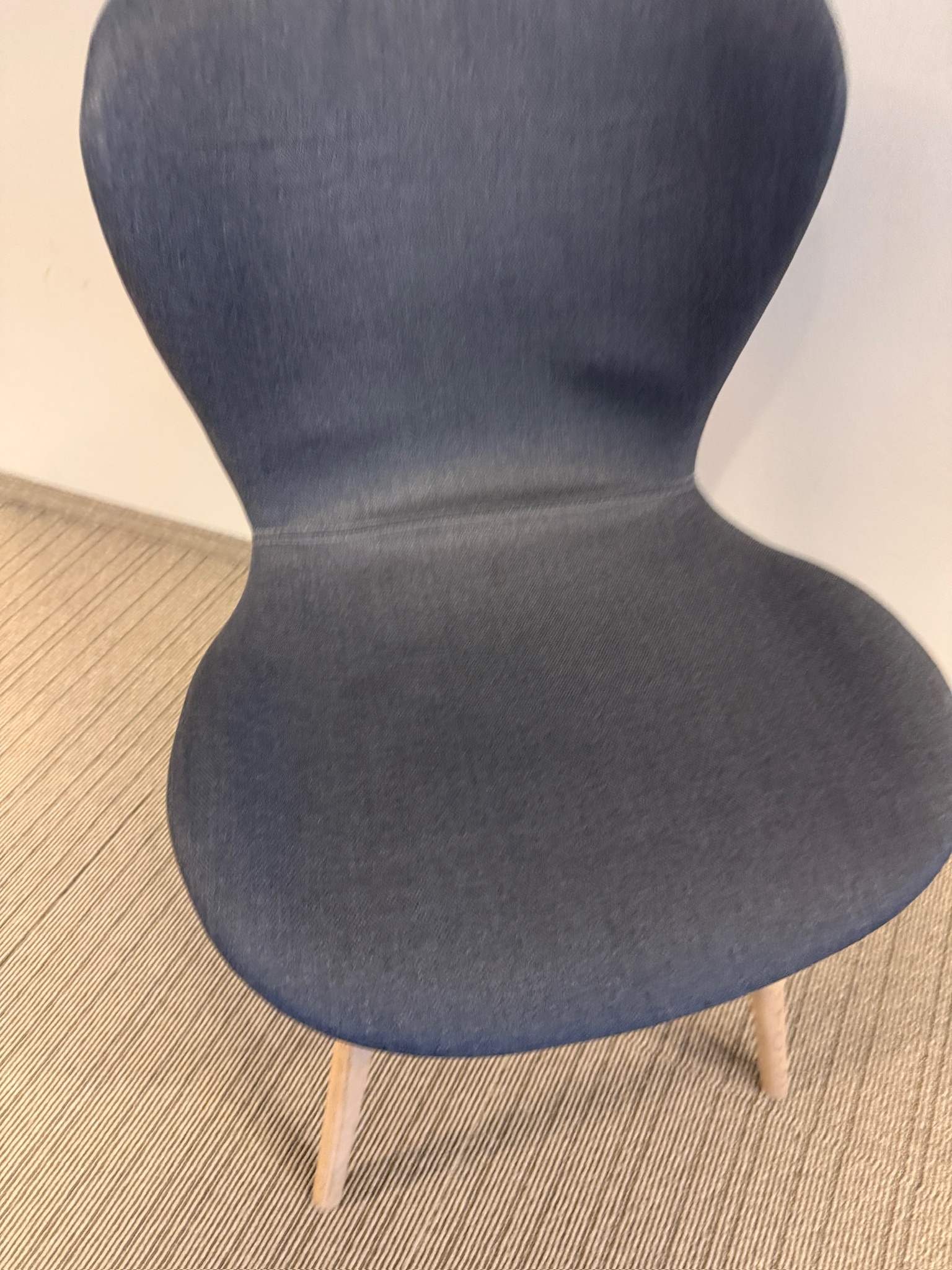 Actona Group borðstofustóll frá Ilvu 6
