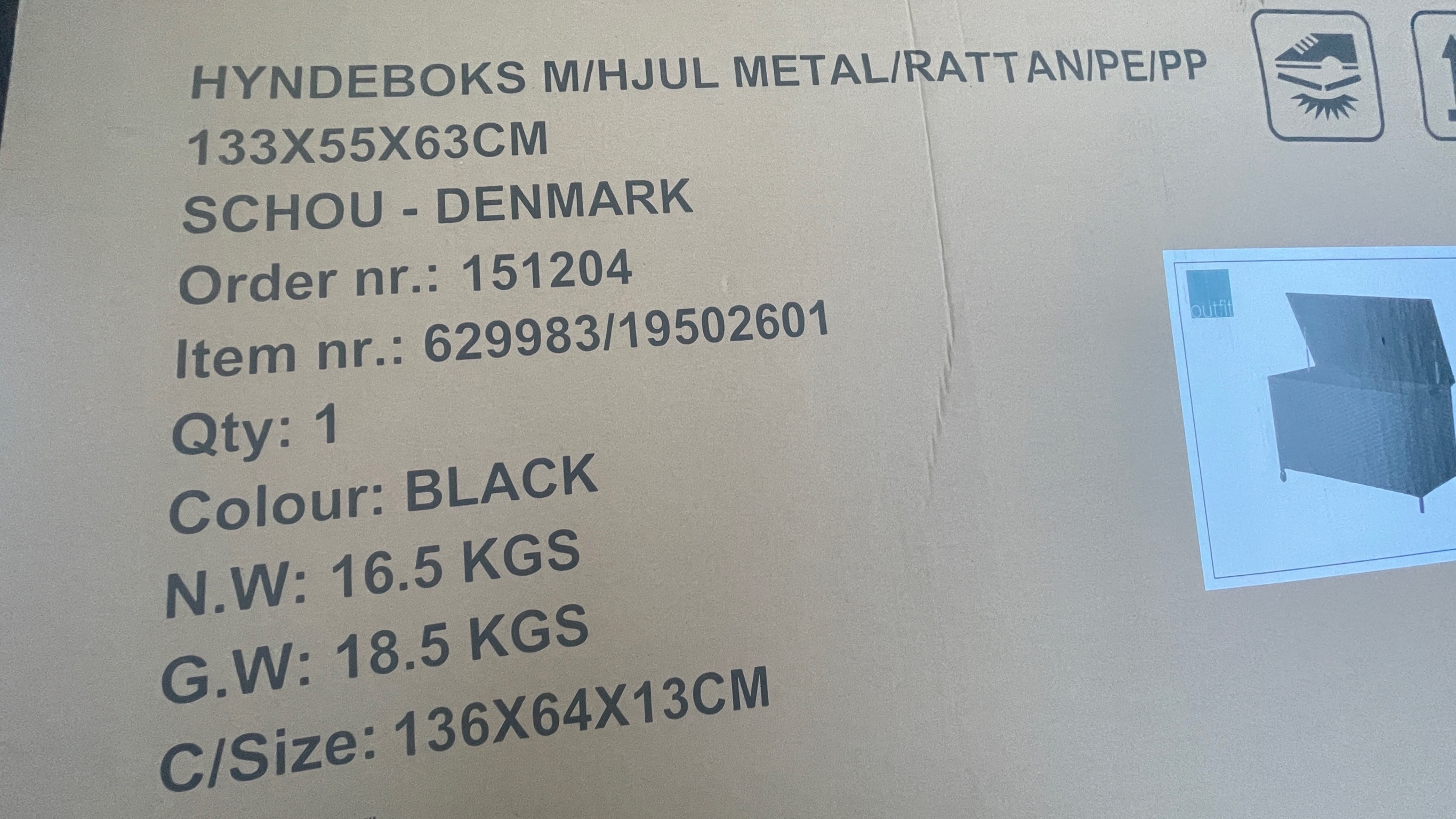 SELT / SOLD GEYMSLUBOX 260L frá Byko (ónotaður) en samansettur. 8