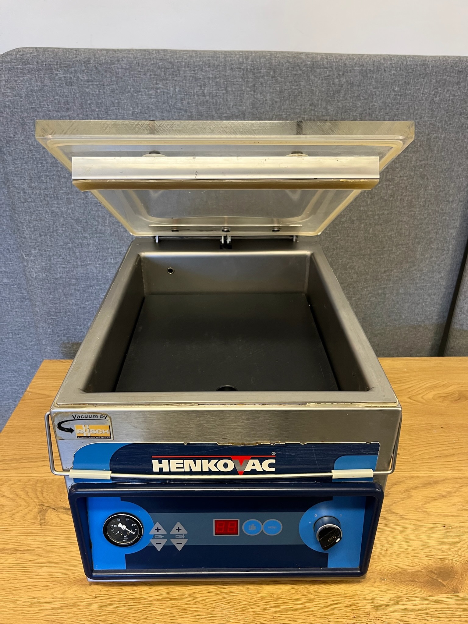 SELT / SOLD Henkovac vacuumpökkunarvél