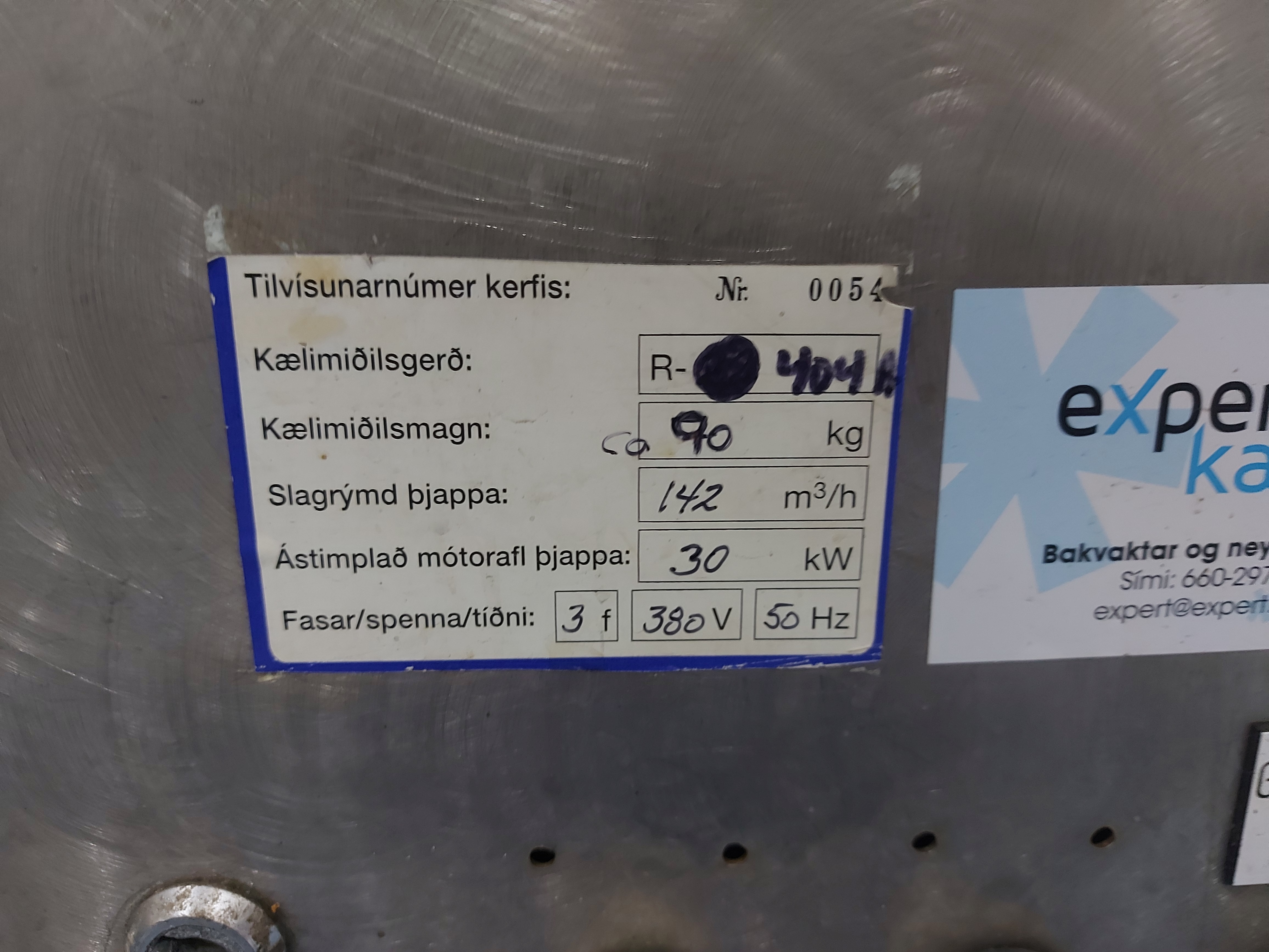 SELT / SOLD - Hraðfrystir ásamt pönnum - ný yfirfarinn 4