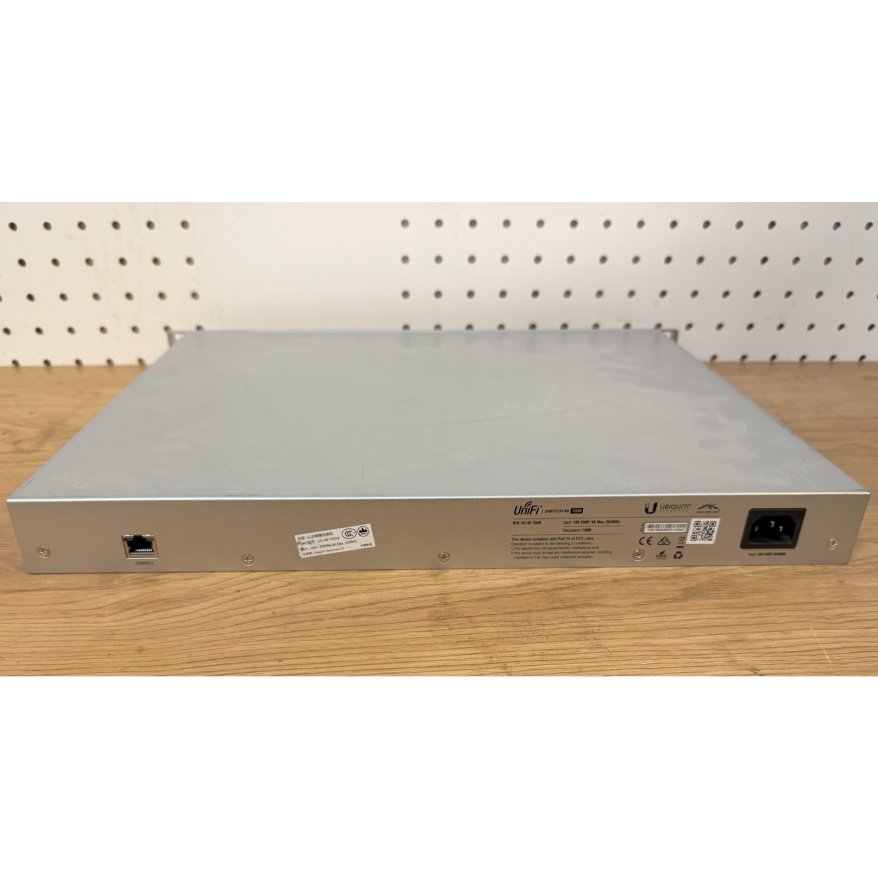 UniFi 48 750W sviss frá Ofar 2