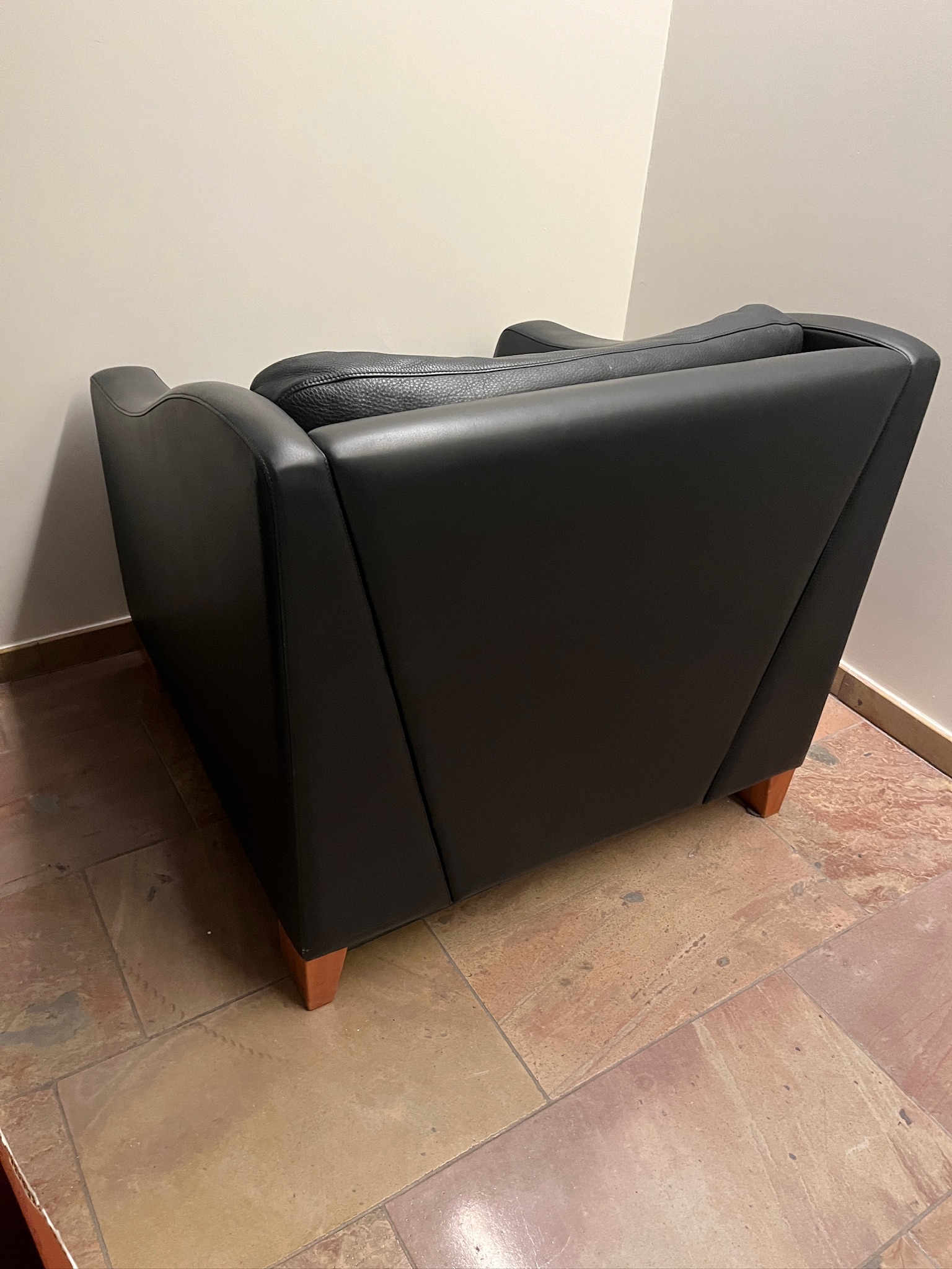 SELT / SOLD Hönnunarstóll - Fredericia Danmark leðurarmstóll - handsmíðaður 4