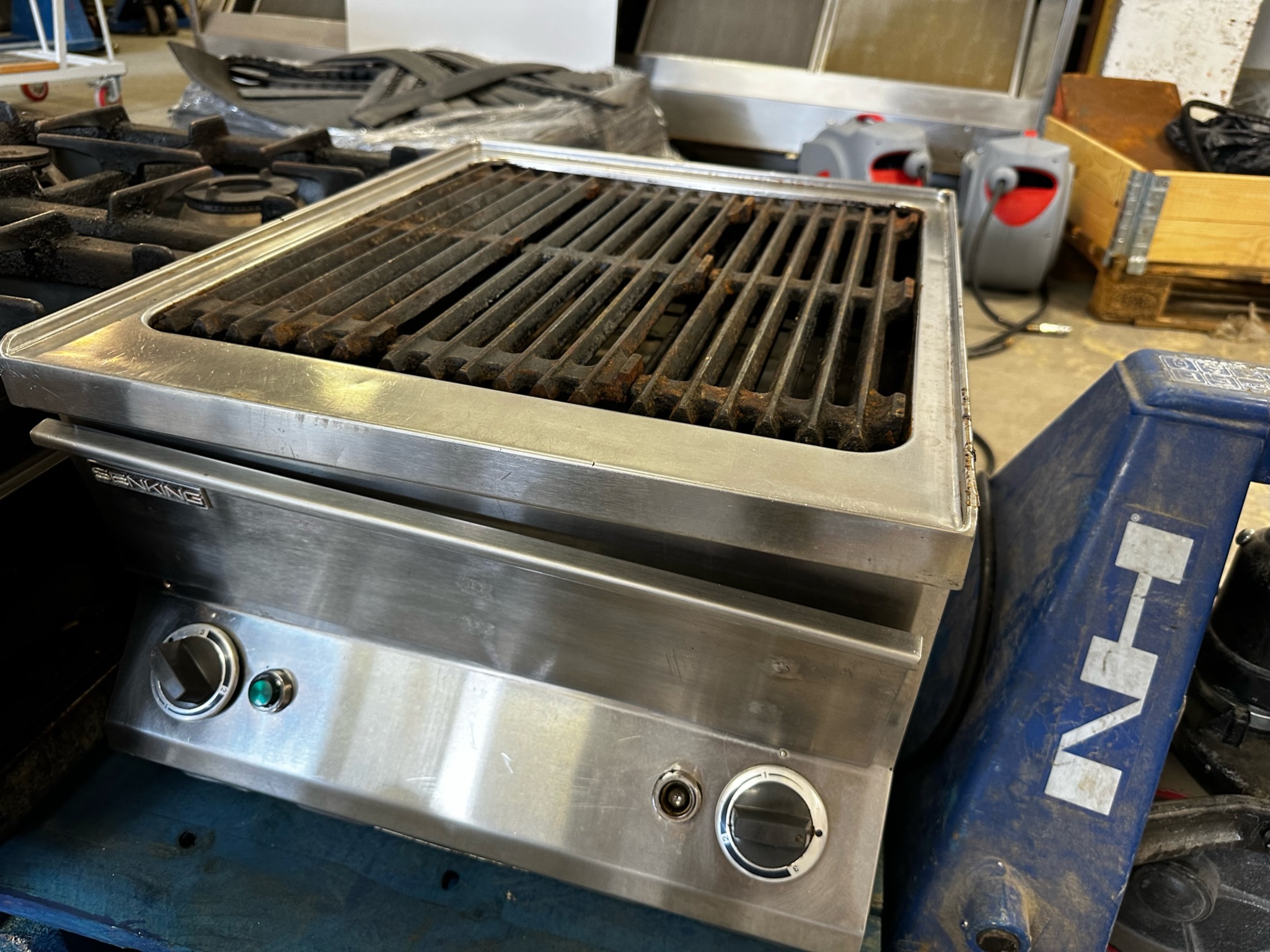 SELT / SOLD Senking grill 3