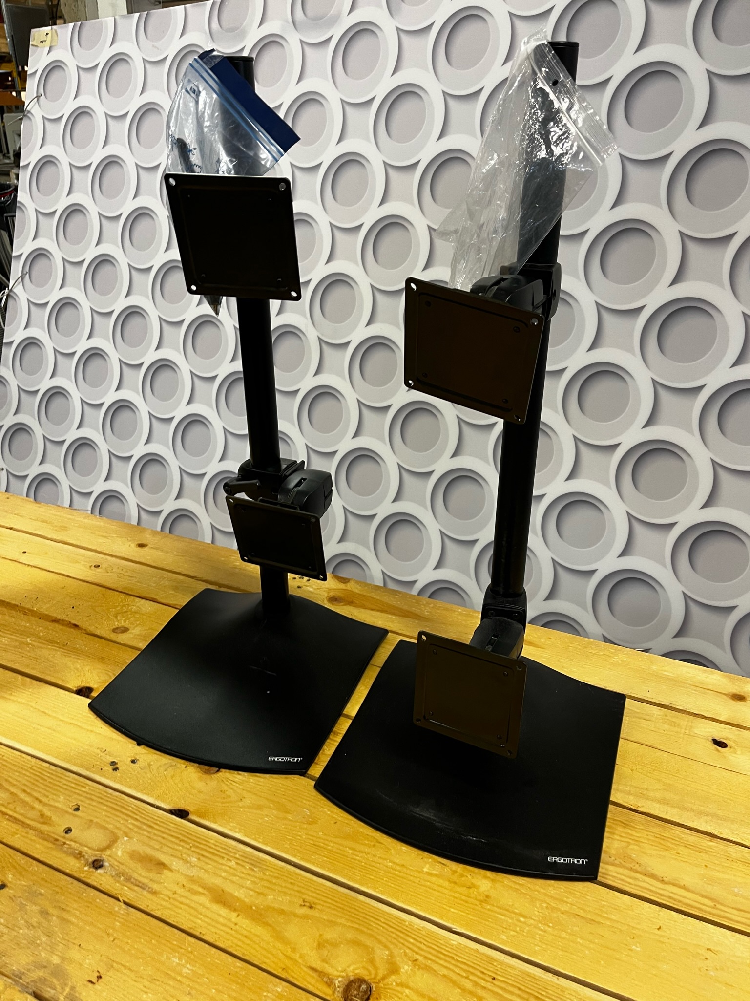 SELT / SOLD Ergotron tölvustandur