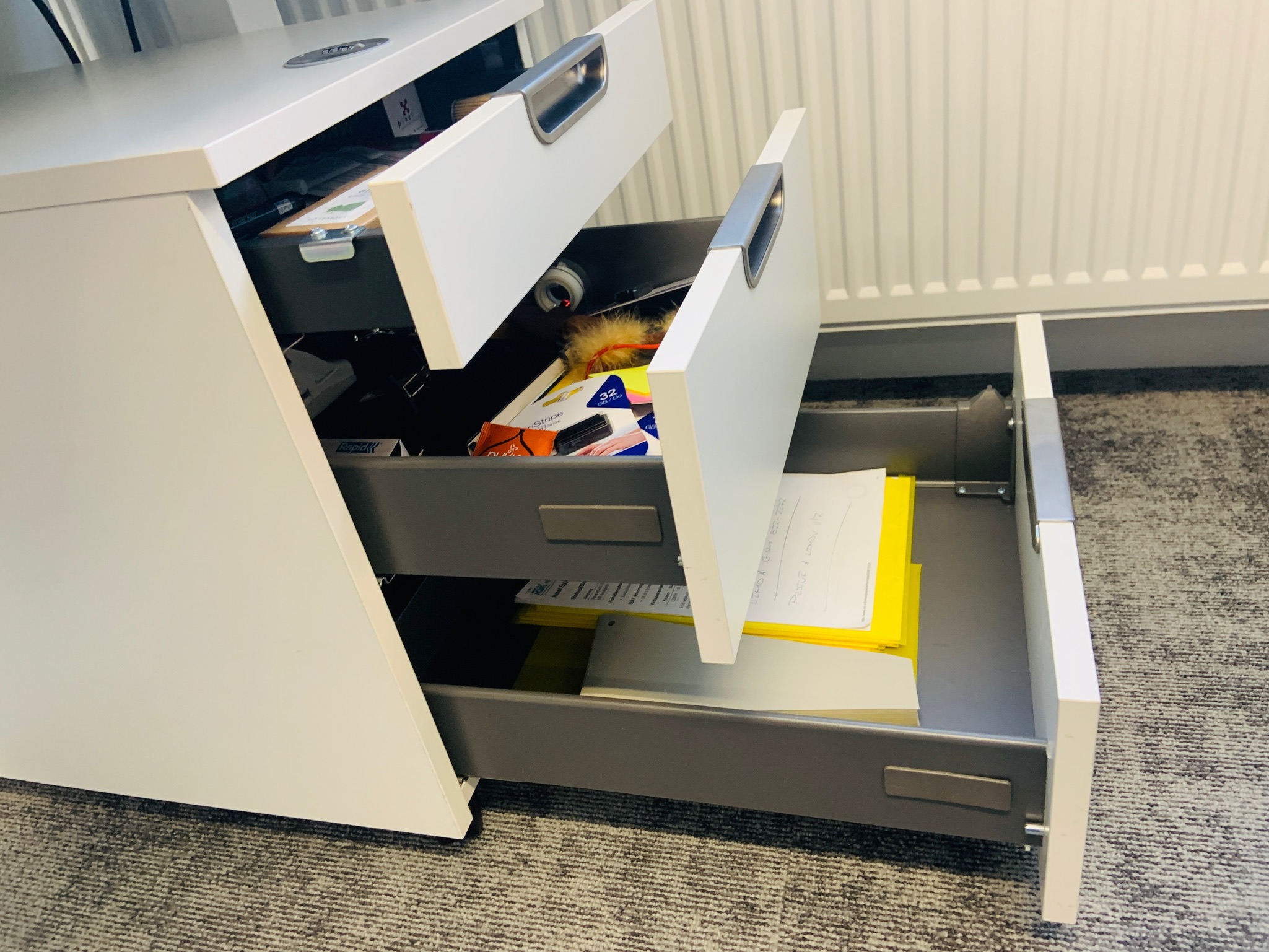 Selt/Endurnýtt-Galant skúffueining á hjólum frá IKEA 3