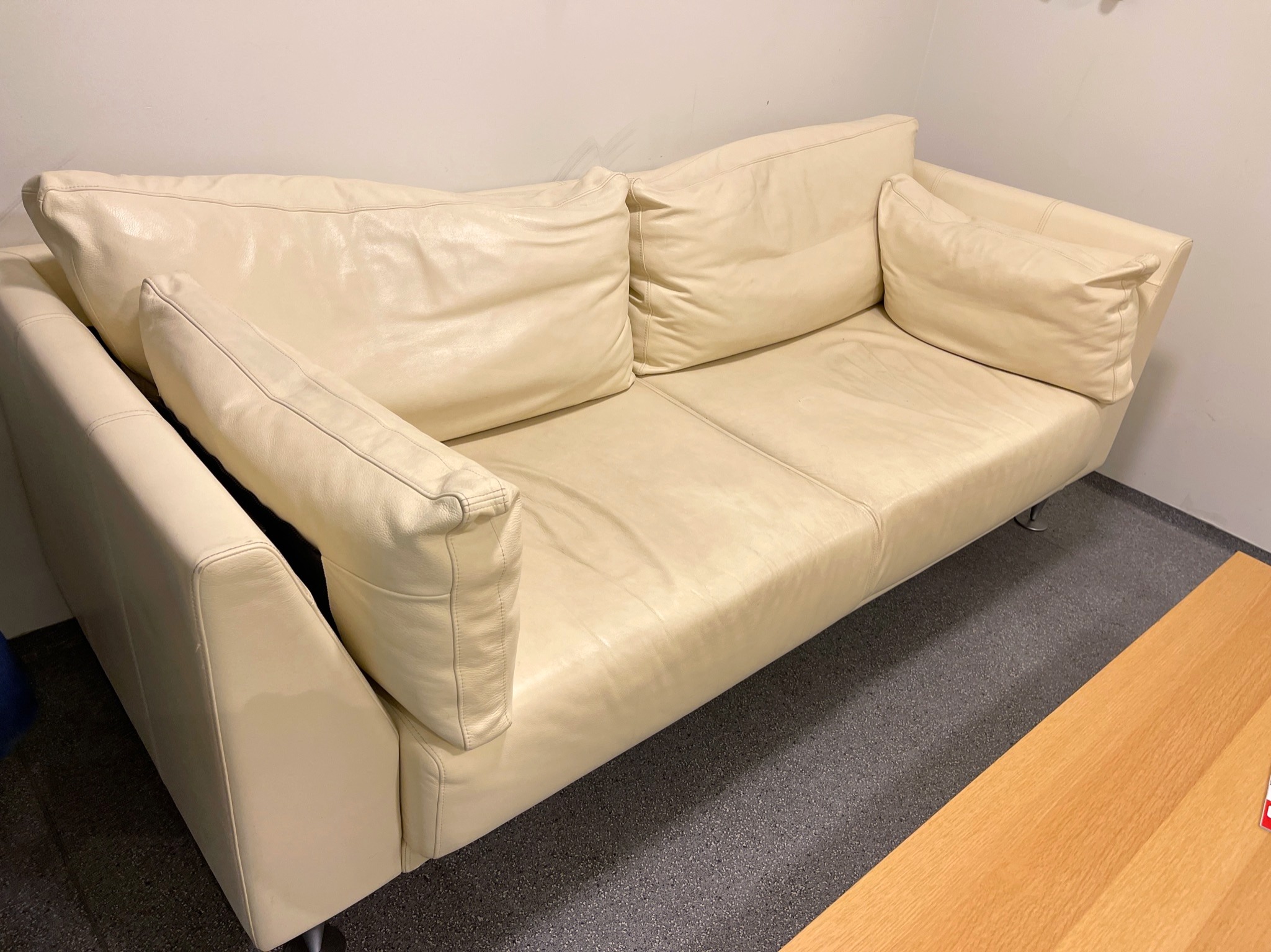 SELT / SOLD BoConcept leðursófi