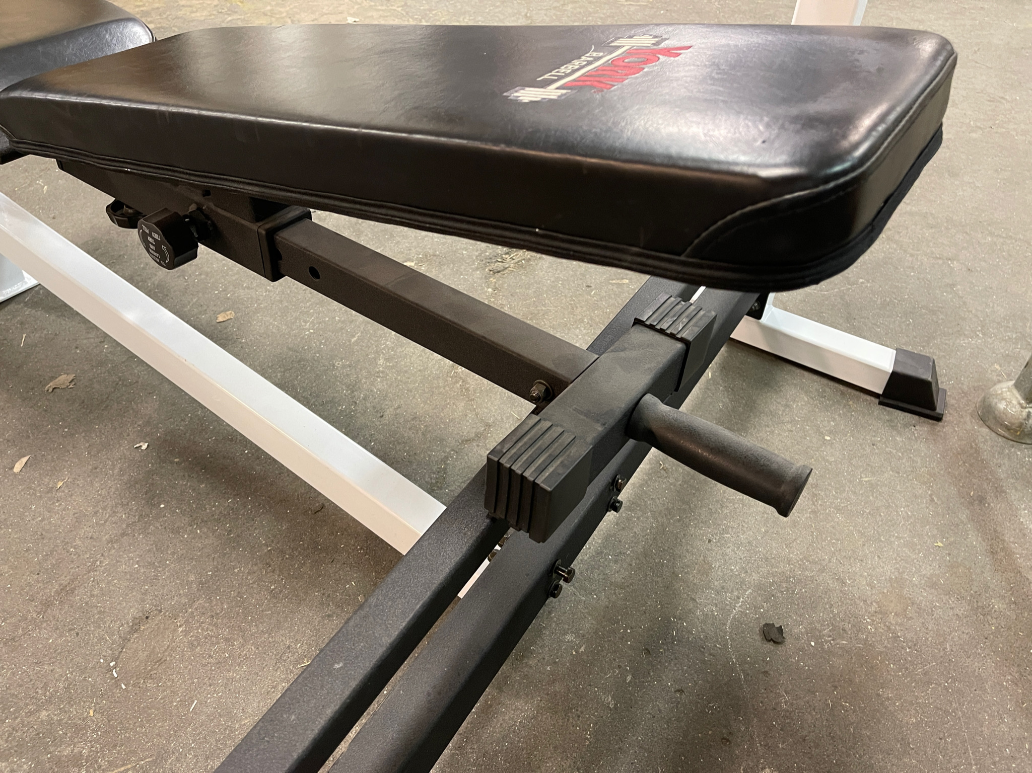 Selt - York Fitness lyftingabekkur 5