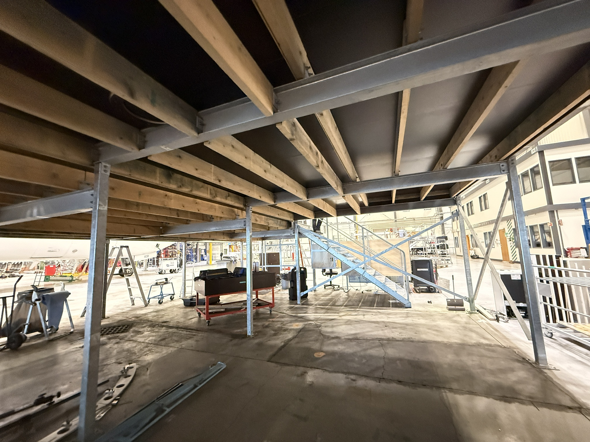 Vinnupallur fyrir lagerhúsnæði/verkstæði/fyrirtæki, ~215m² (2 stk.) 8