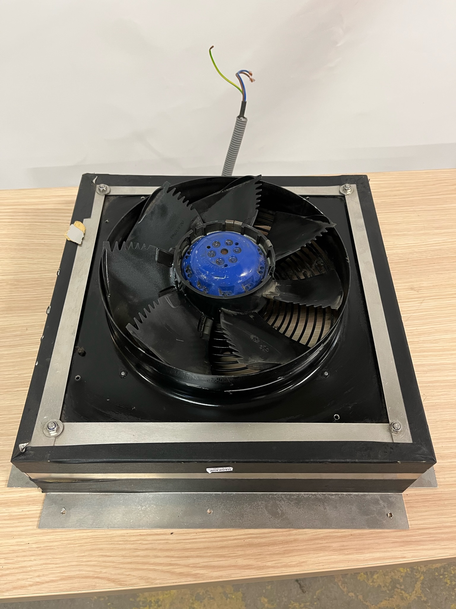 SELT / SOLD Vent-Axia THCL 155 vifta