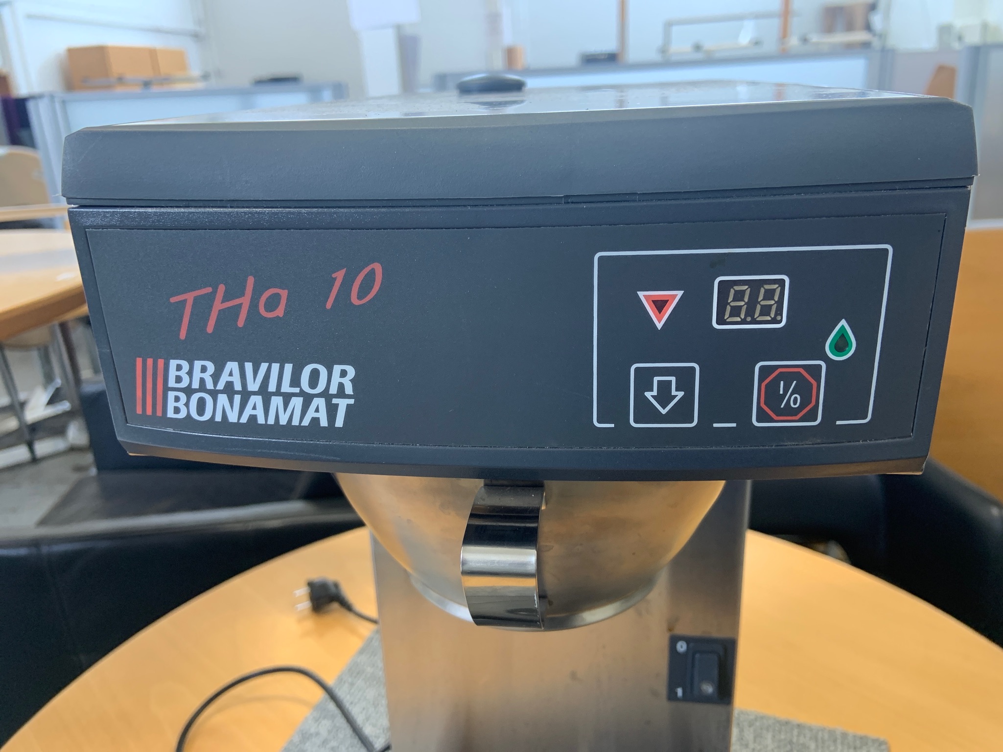 SELT / SOLD Bravilor Bonamat Tha 10 kaffivél 4