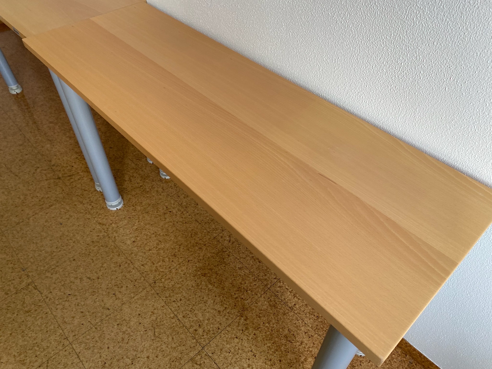 SELT / SOLD Skrifborð/fráleggsborð - 160 x 60 sm - 1 stk - Alþingi 5