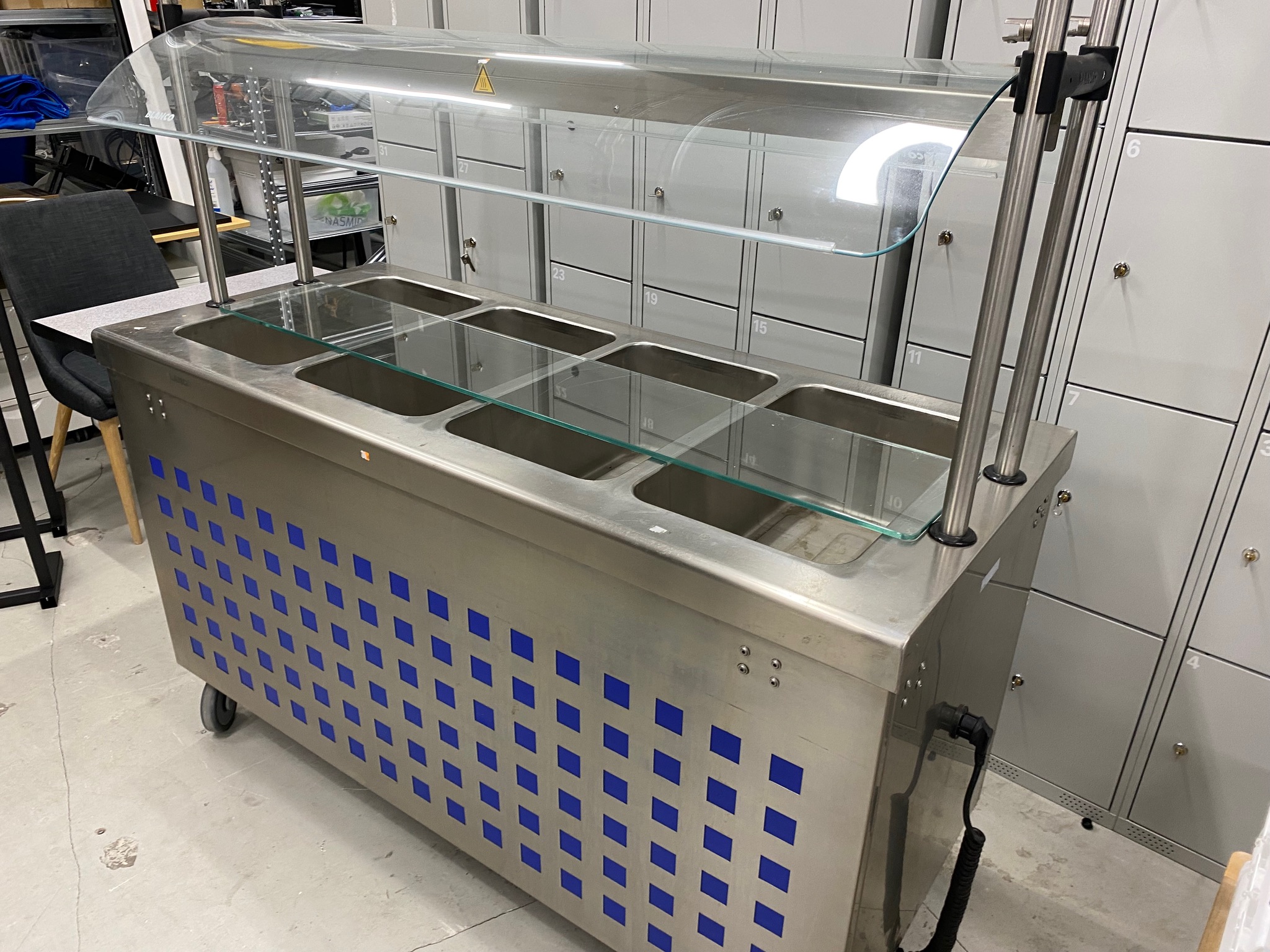 SELT / SOLD - Blancotherm hitaborð / salatbar, B154 x D68 x H90/150 sm. 2