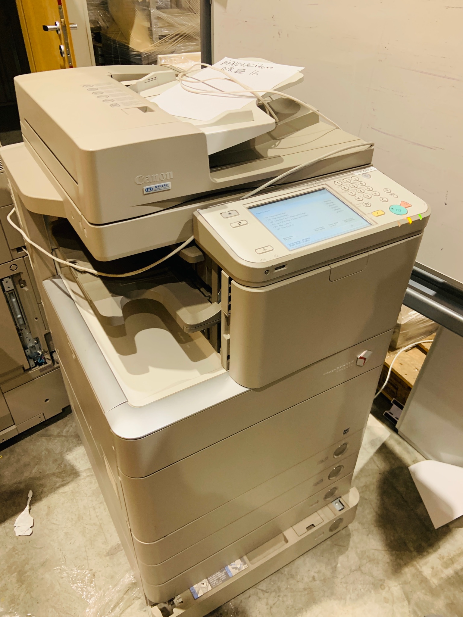 Endurnýtt/selt-Canon C5235i fjölnotatæki 4