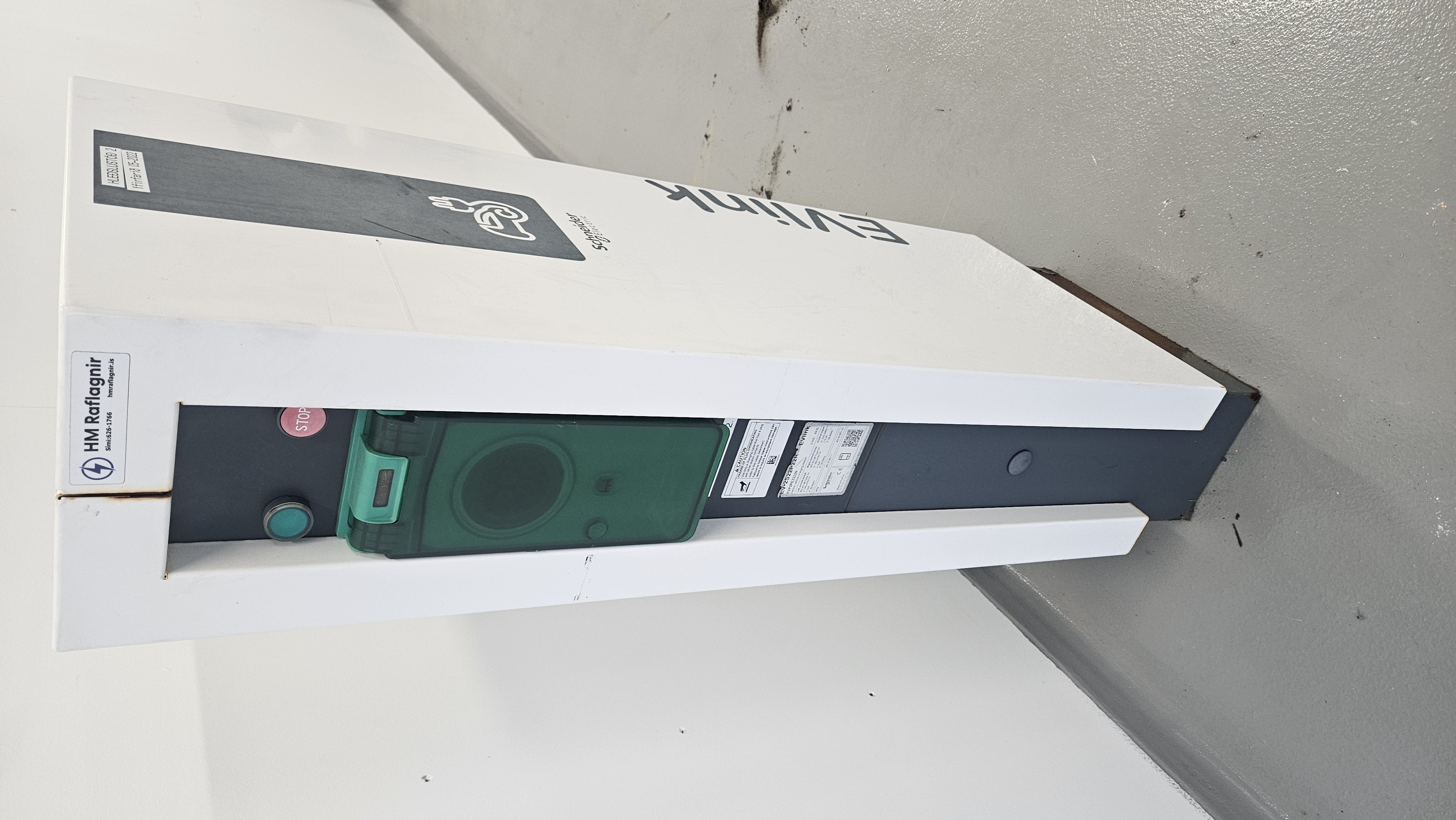 SELT / SOLD Hleðslustöð 22 KW fyrir heimilið(2 bílar)eða fyrirtækið 7